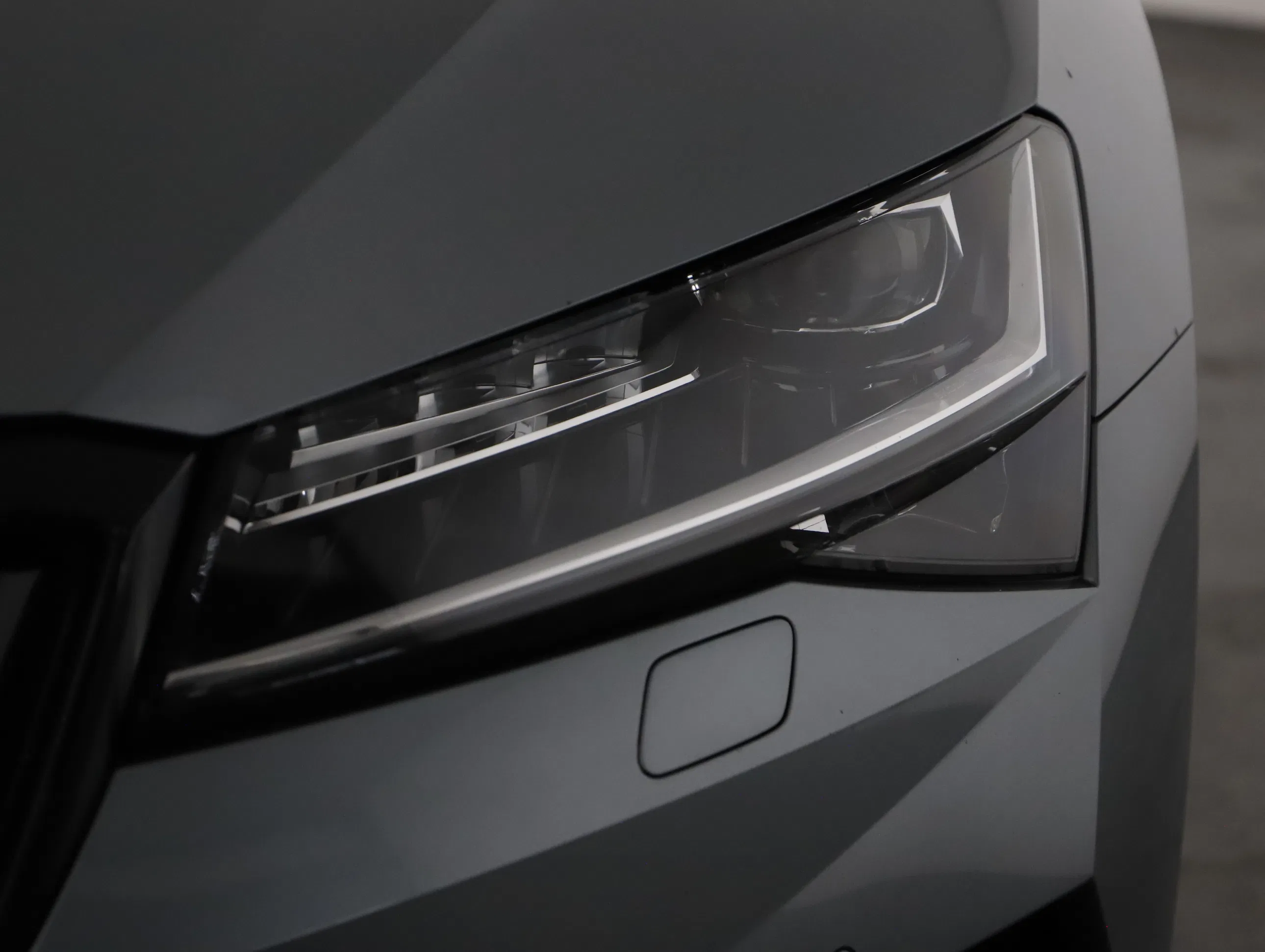 Skoda Superb Combi 1.4 TSI iV Sportline | Bild 4 von 31