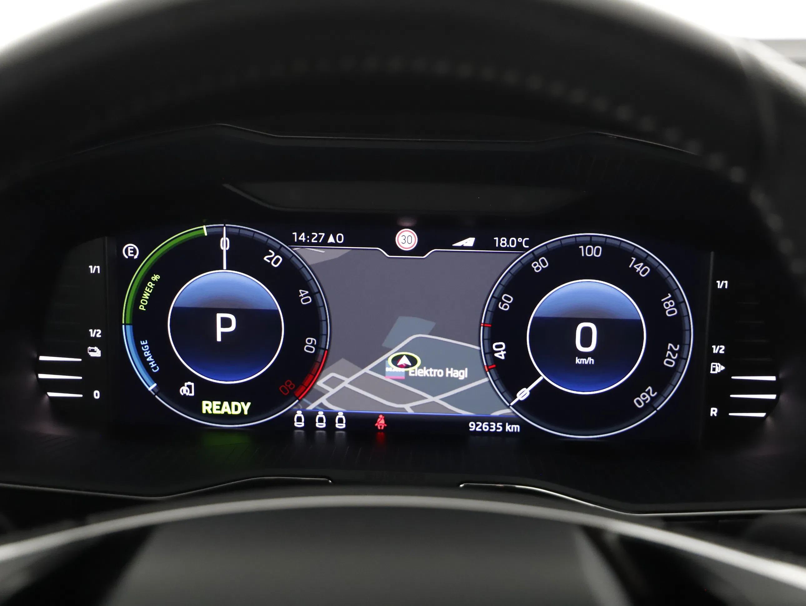 Skoda Superb Combi 1.4 TSI iV Sportline | Bild 10 von 31