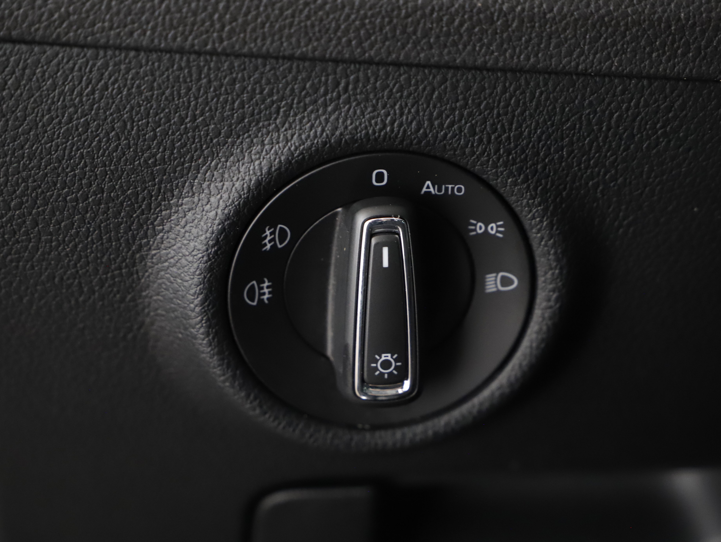 Skoda SUP.COM iVAMB TS115/1.4A6F | Bild 14 von 22