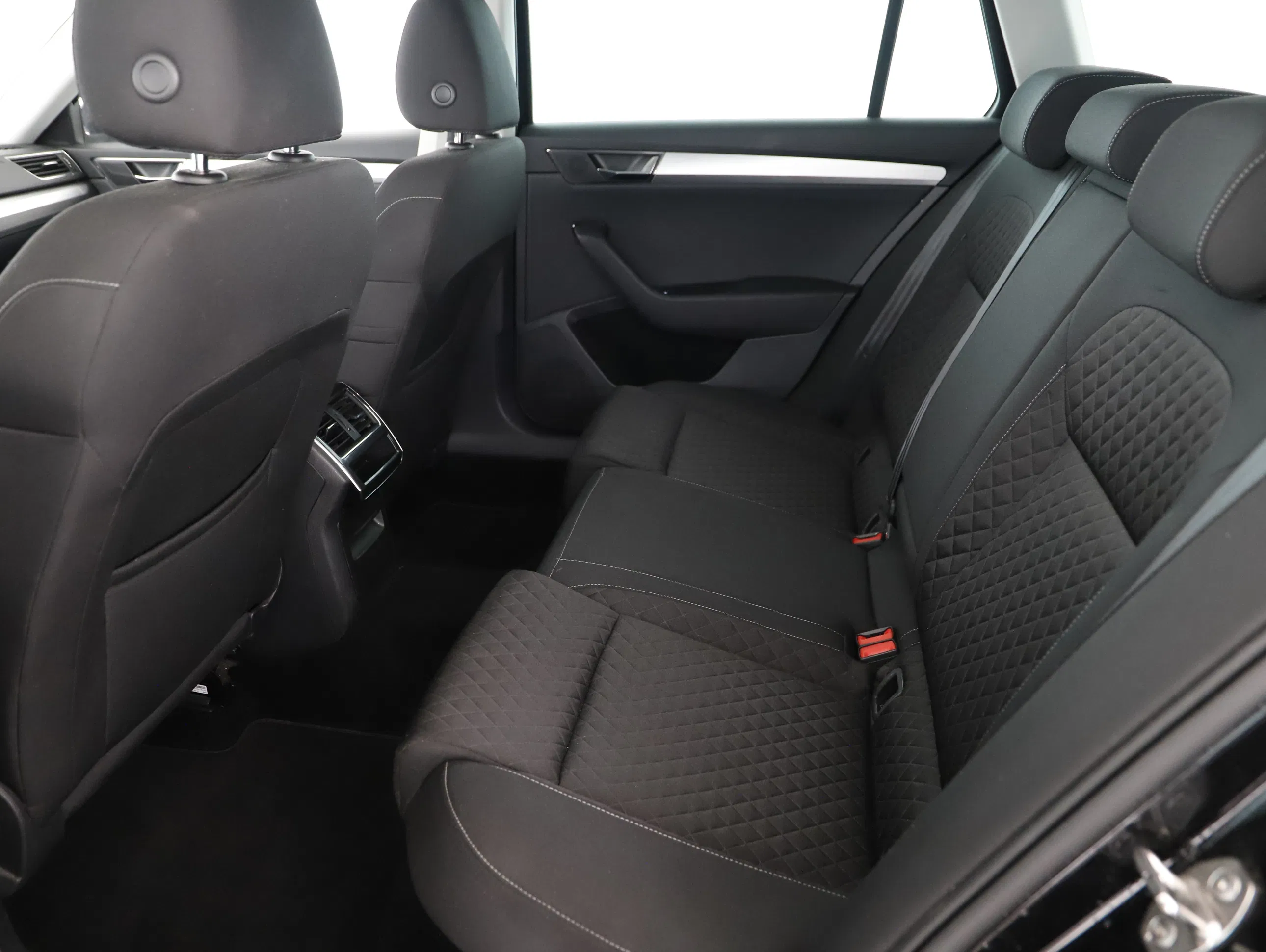 Skoda SUP.COM iVAMB TS115/1.4A6F | Bild 3 von 22