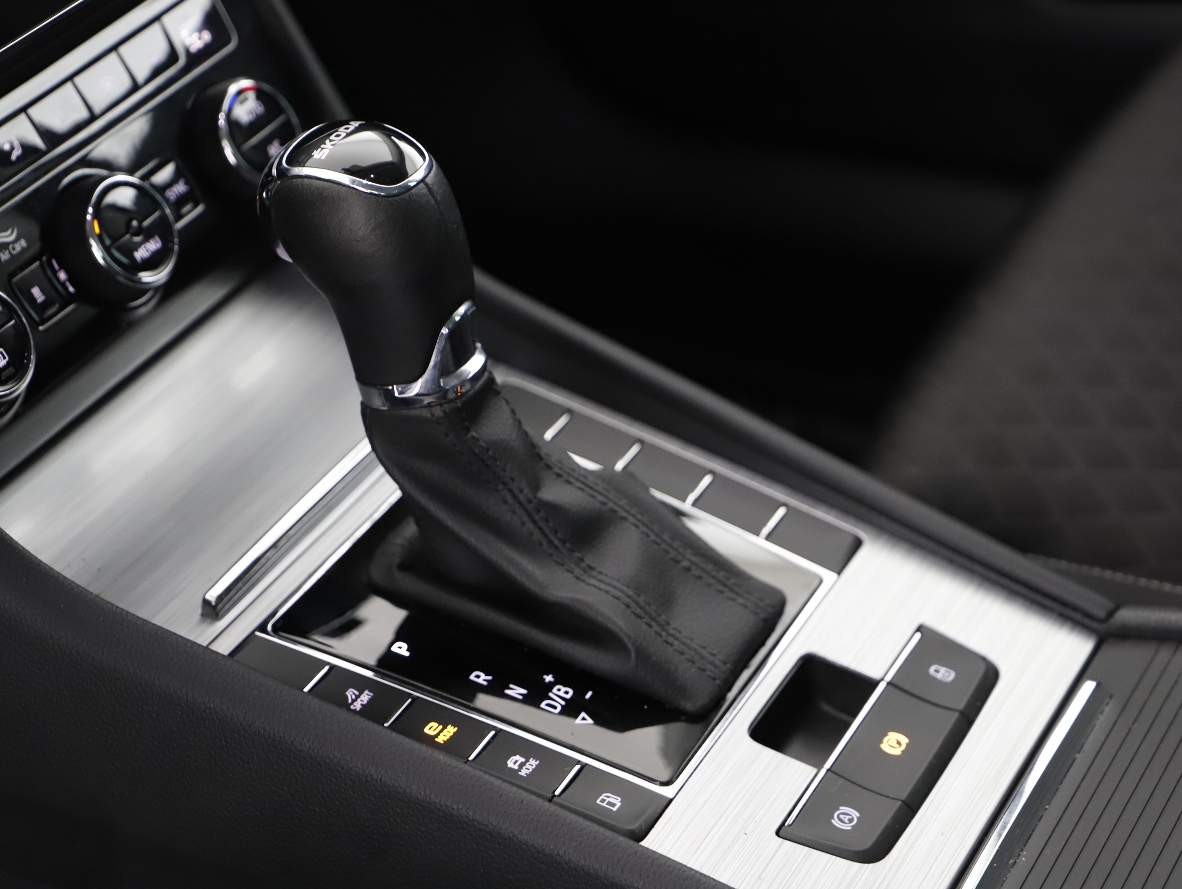 Skoda SUP.COM iVAMB TS115/1.4A6F | Bild 6 von 22