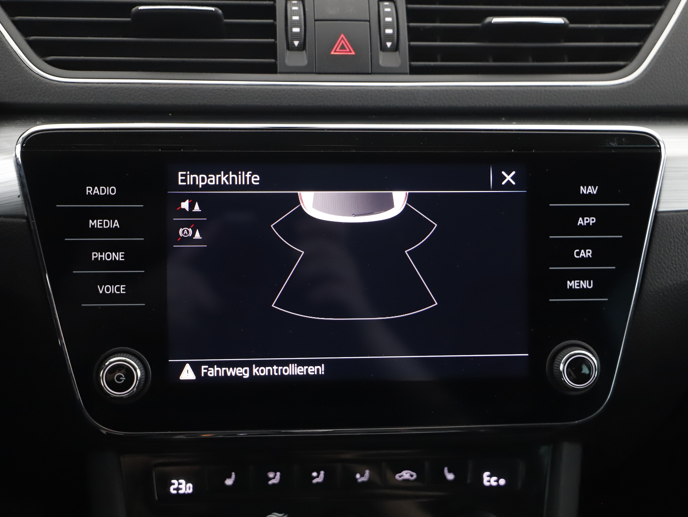 Skoda SUP.COM iVAMB TS115/1.4A6F | Bild 10 von 22