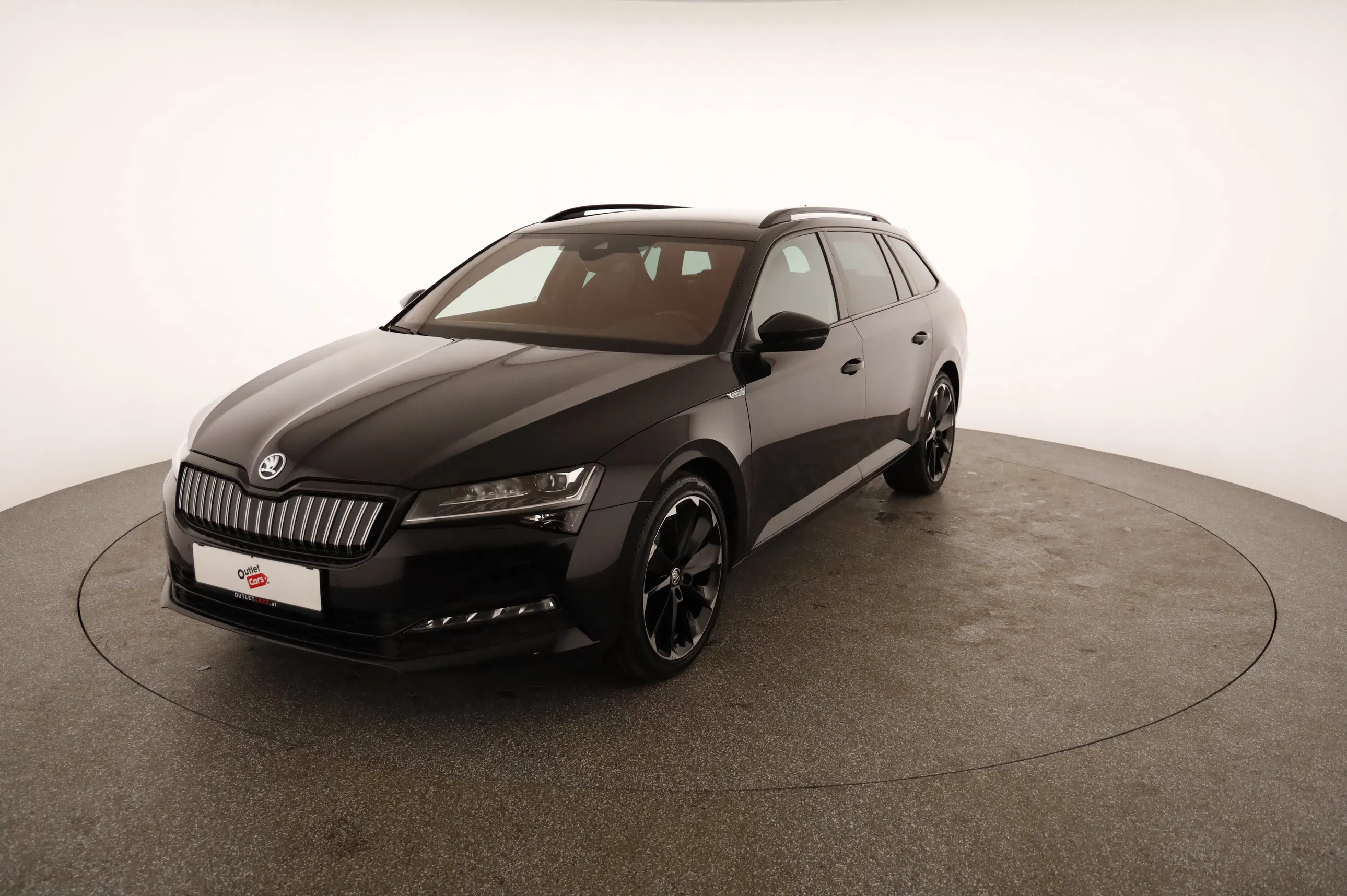 Skoda Superb Combi 1.4 TSI iV Sportline | Bild 2 von 27