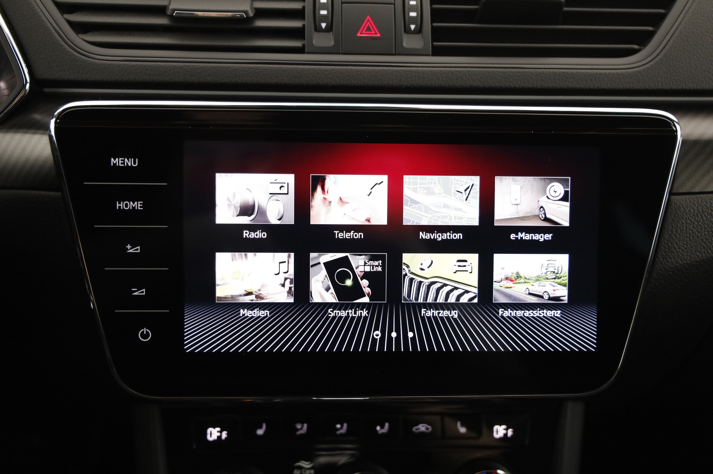 Skoda Superb Combi 1.4 TSI iV Sportline | Bild 11 von 27