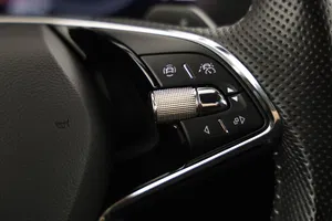 Skoda Superb Combi 1.4 TSI iV Sportline | Thumbnail 15 von 27