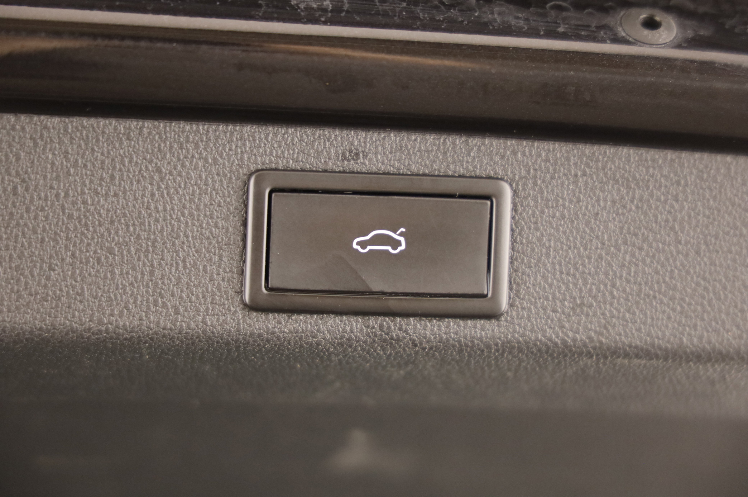 Skoda Superb Combi 1.4 TSI iV Sportline | Bild 22 von 27