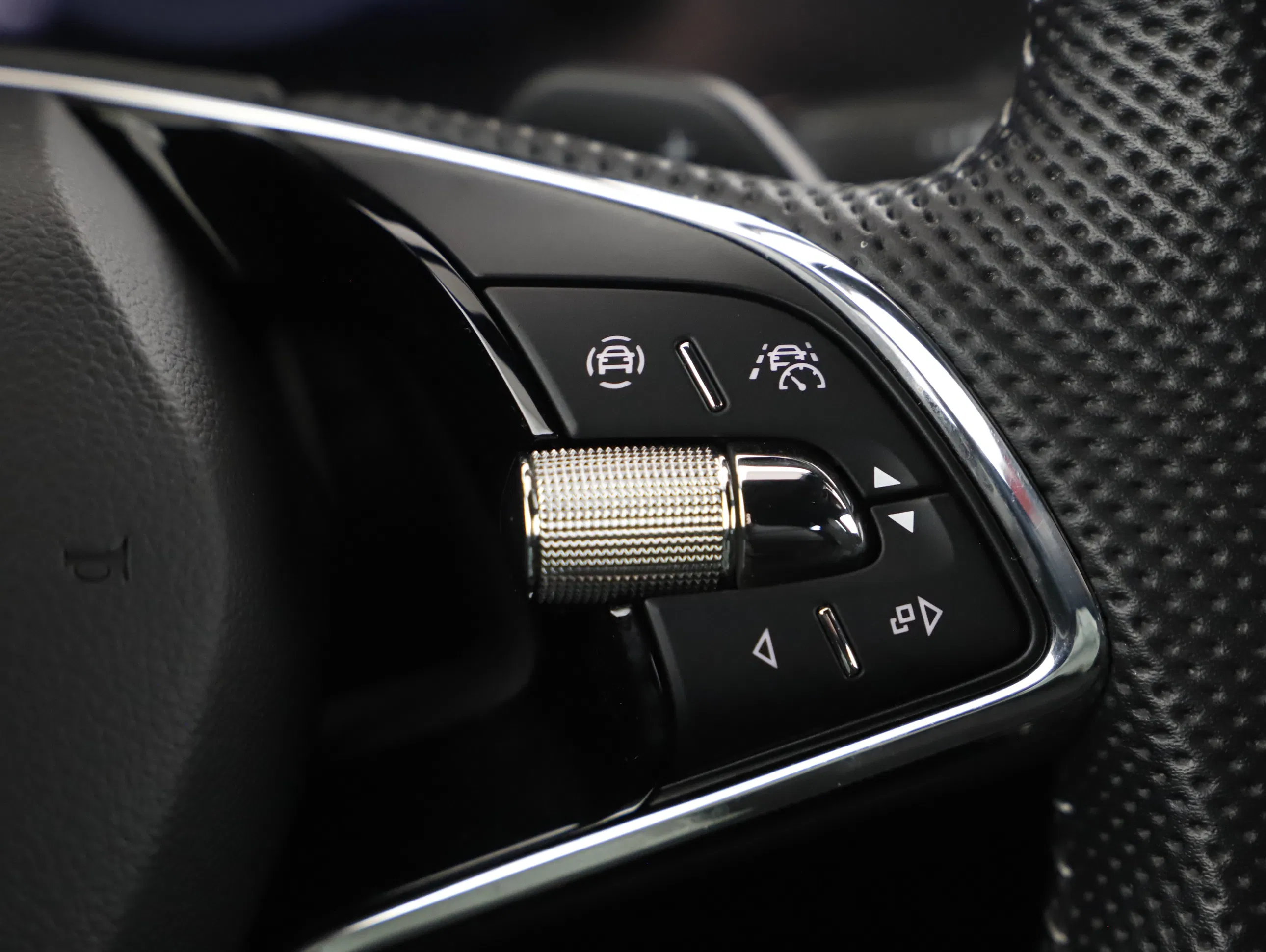 Skoda Superb Combi 1.4 TSI iV Sportline | Bild 11 von 23