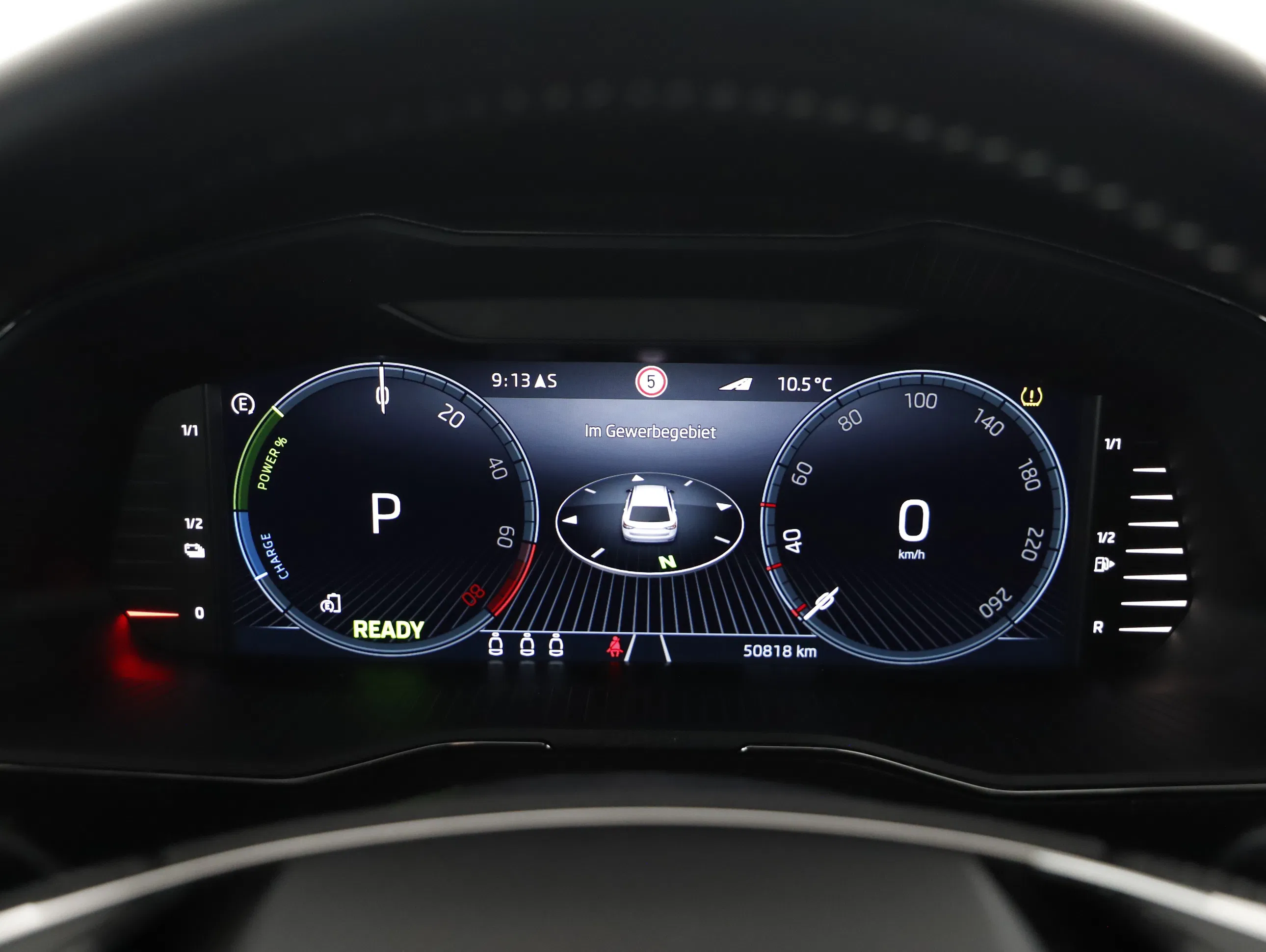 Skoda Superb Combi 1.4 TSI iV Sportline | Bild 12 von 23