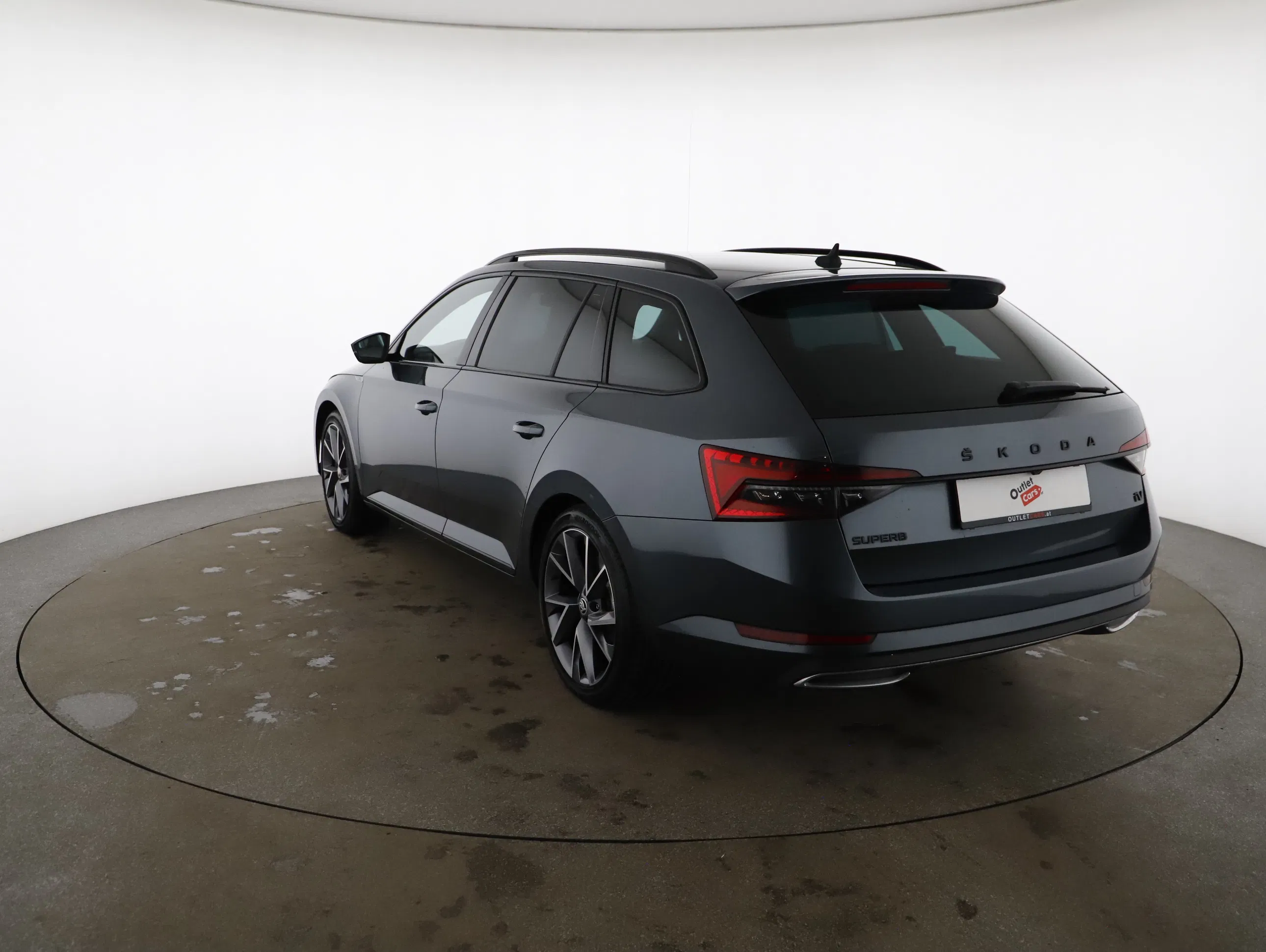 Skoda Superb Combi 1.4 TSI iV Sportline | Bild 2 von 22