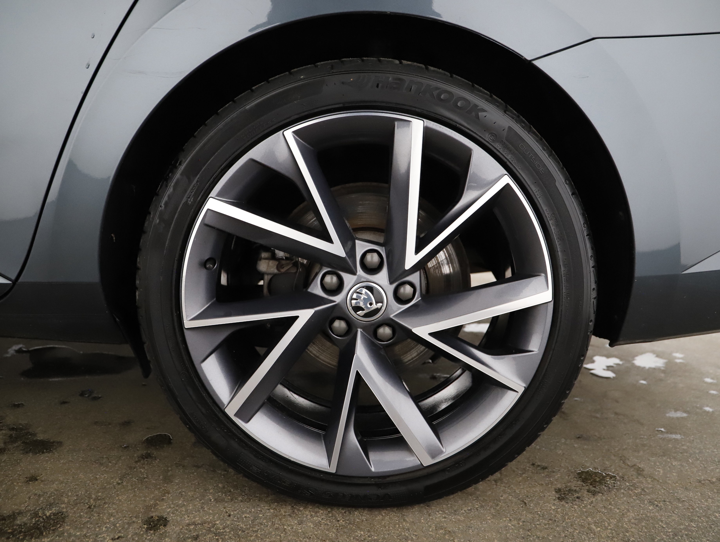 Skoda Superb Combi 1.4 TSI iV Sportline | Bild 22 von 23