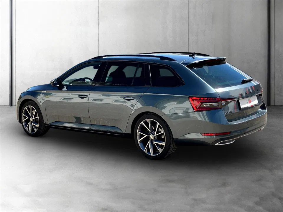 Skoda Superb Combi 1.4 TSI iV Sportl. | Bild 4 von 26