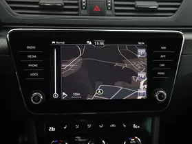 Skoda Superb Combi 1.4 TSI iV Sportline | Thumbnail 14 von 31