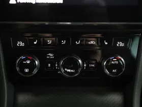 Skoda Superb Combi 1.4 TSI iV Sportline | Thumbnail 18 von 31