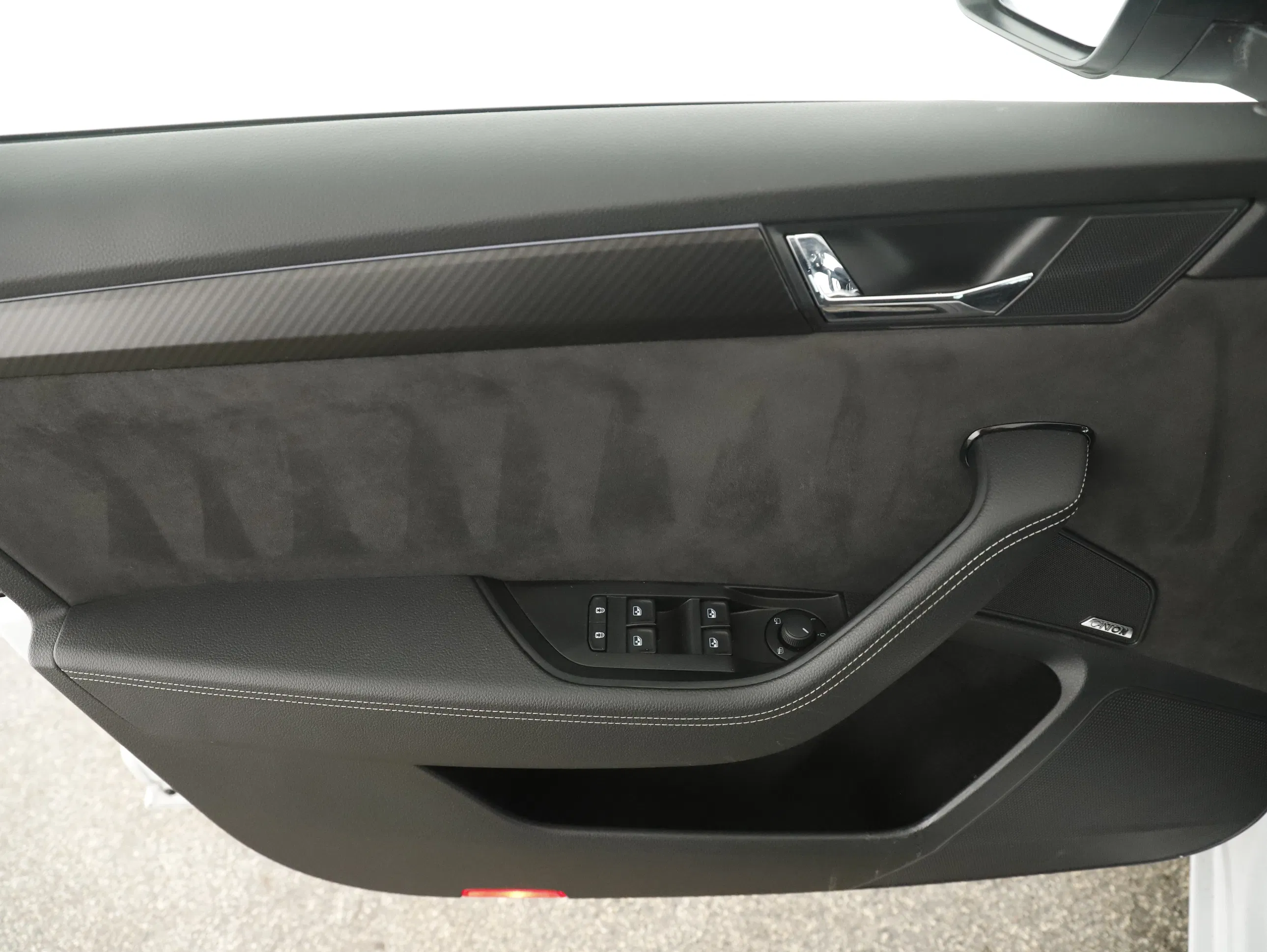 Skoda Superb Combi 1.4 TSI iV Sportline | Bild 5 von 31