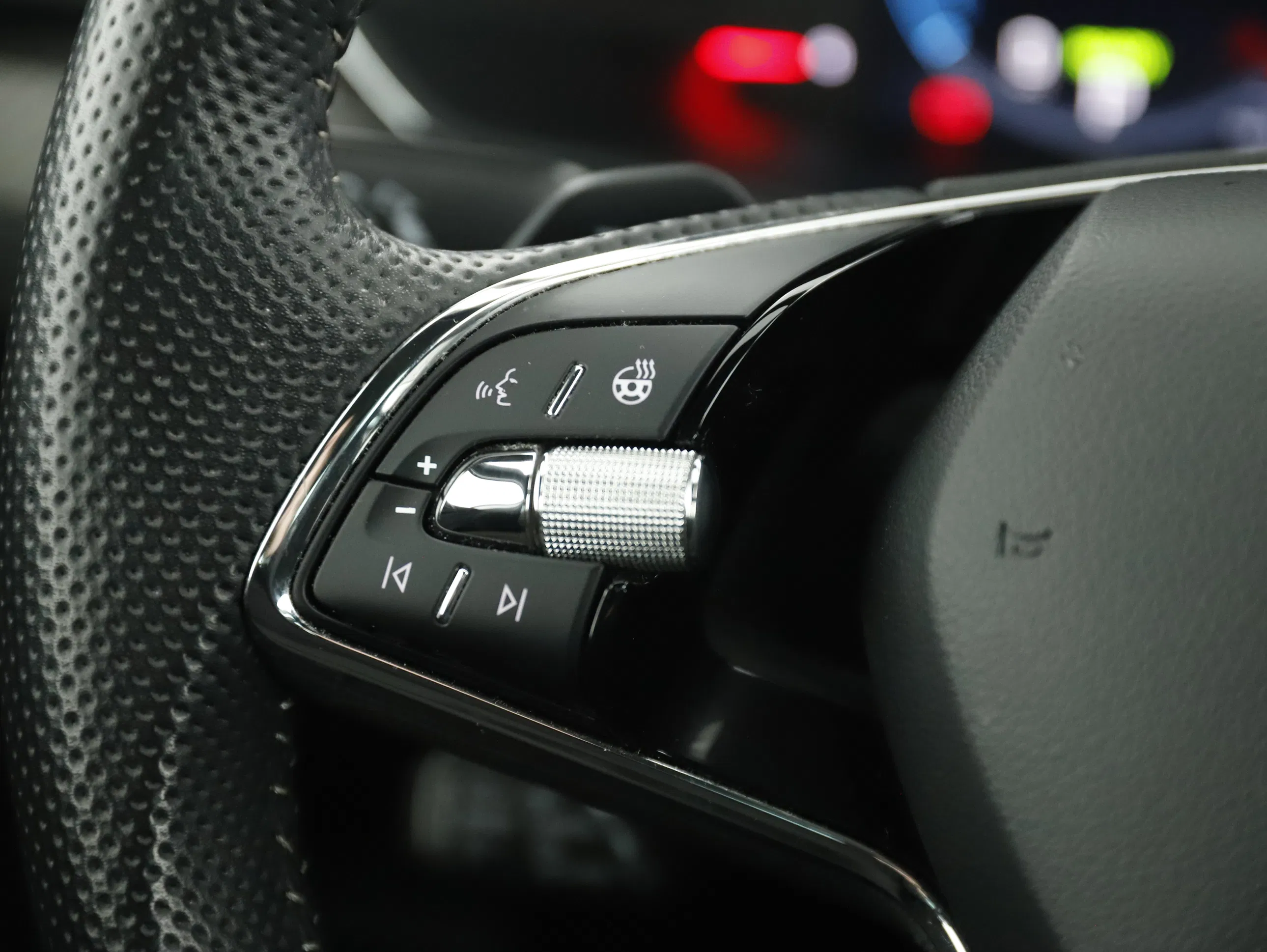 Skoda Superb Combi 1.4 TSI iV Sportline | Bild 9 von 31