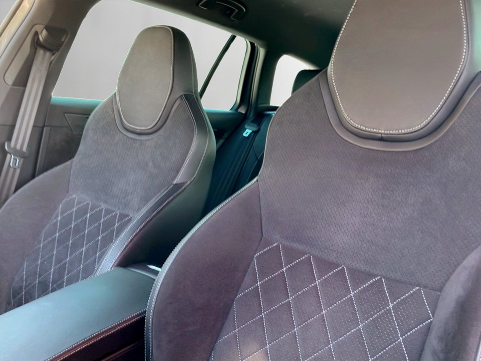 Skoda Superb Combi 1.4 TSI iV Sportline | Bild 7 von 23