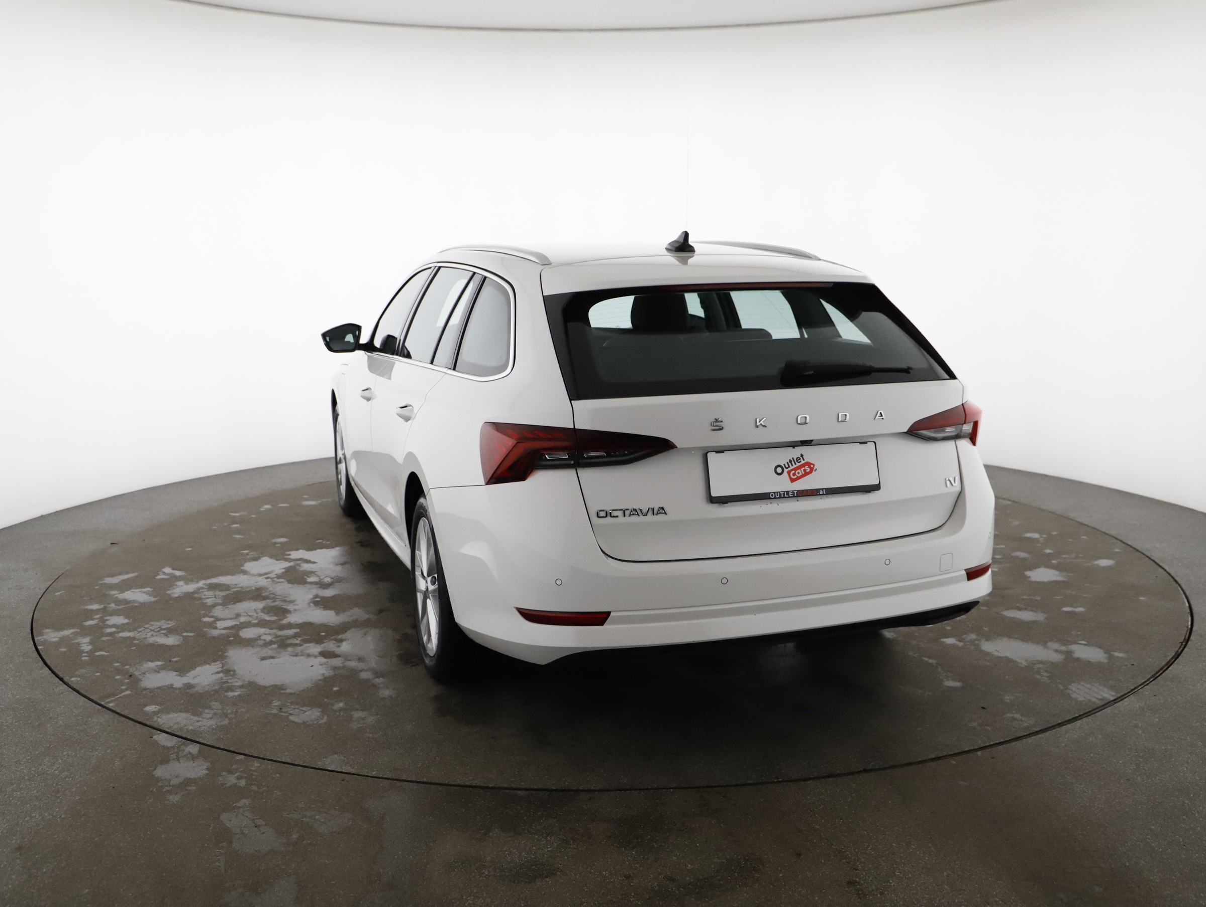 Skoda Octavia Combi 1.4 TSI Style iV | Bild 18 von 22