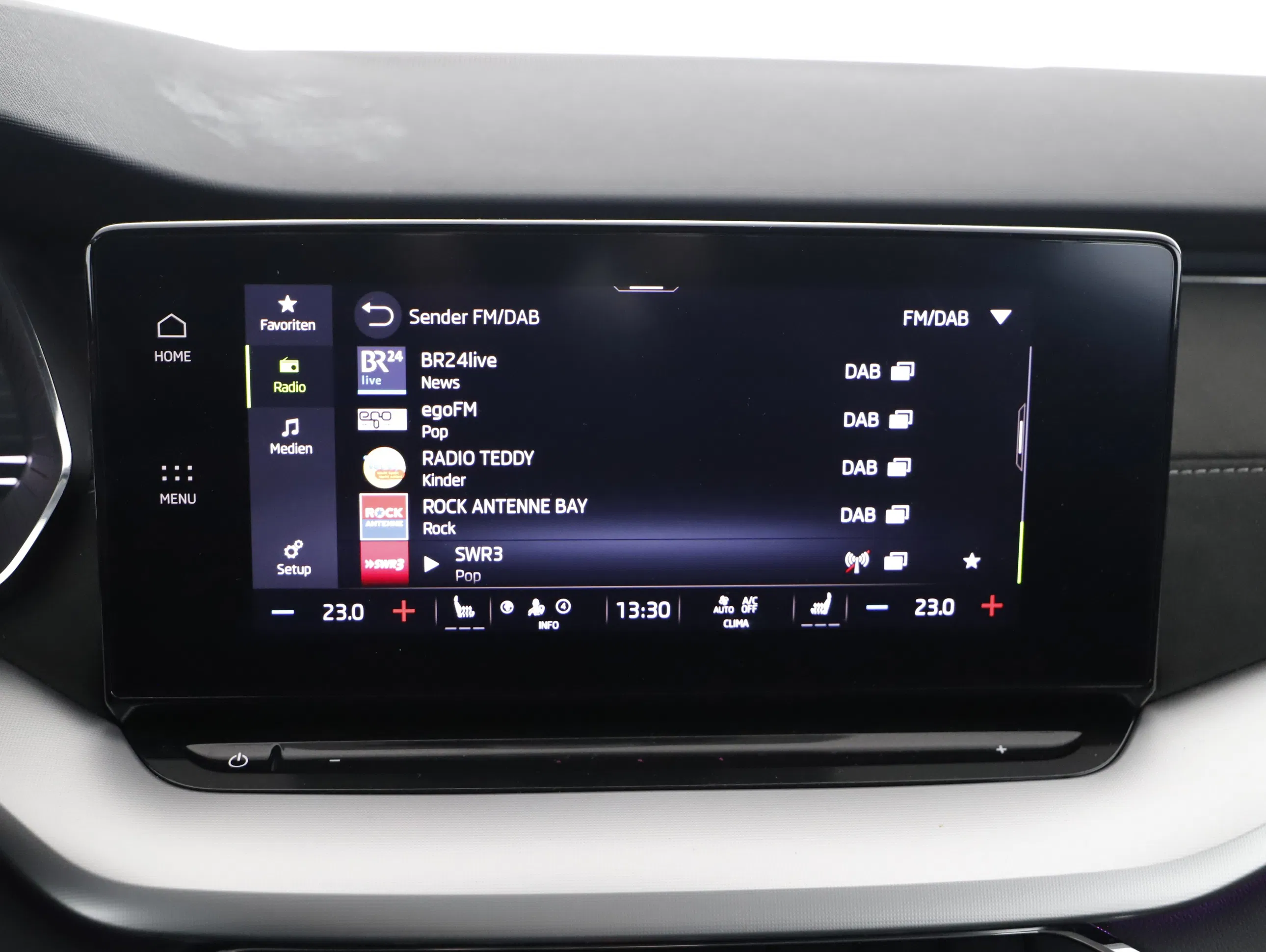 Skoda Octavia Combi 1.4 TSI Style iV | Bild 9 von 22