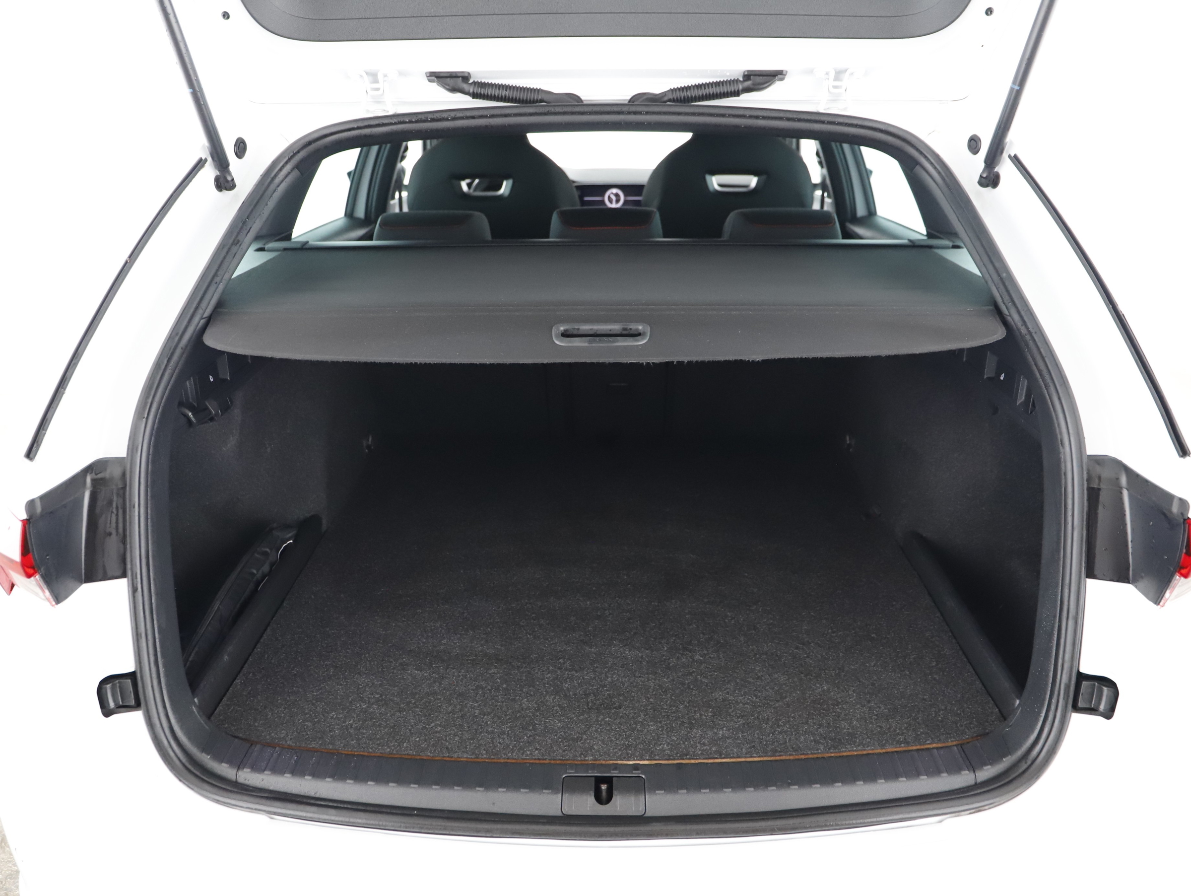 Skoda Octavia Combi 1.4 TSI RS iV | Bild 16 von 21