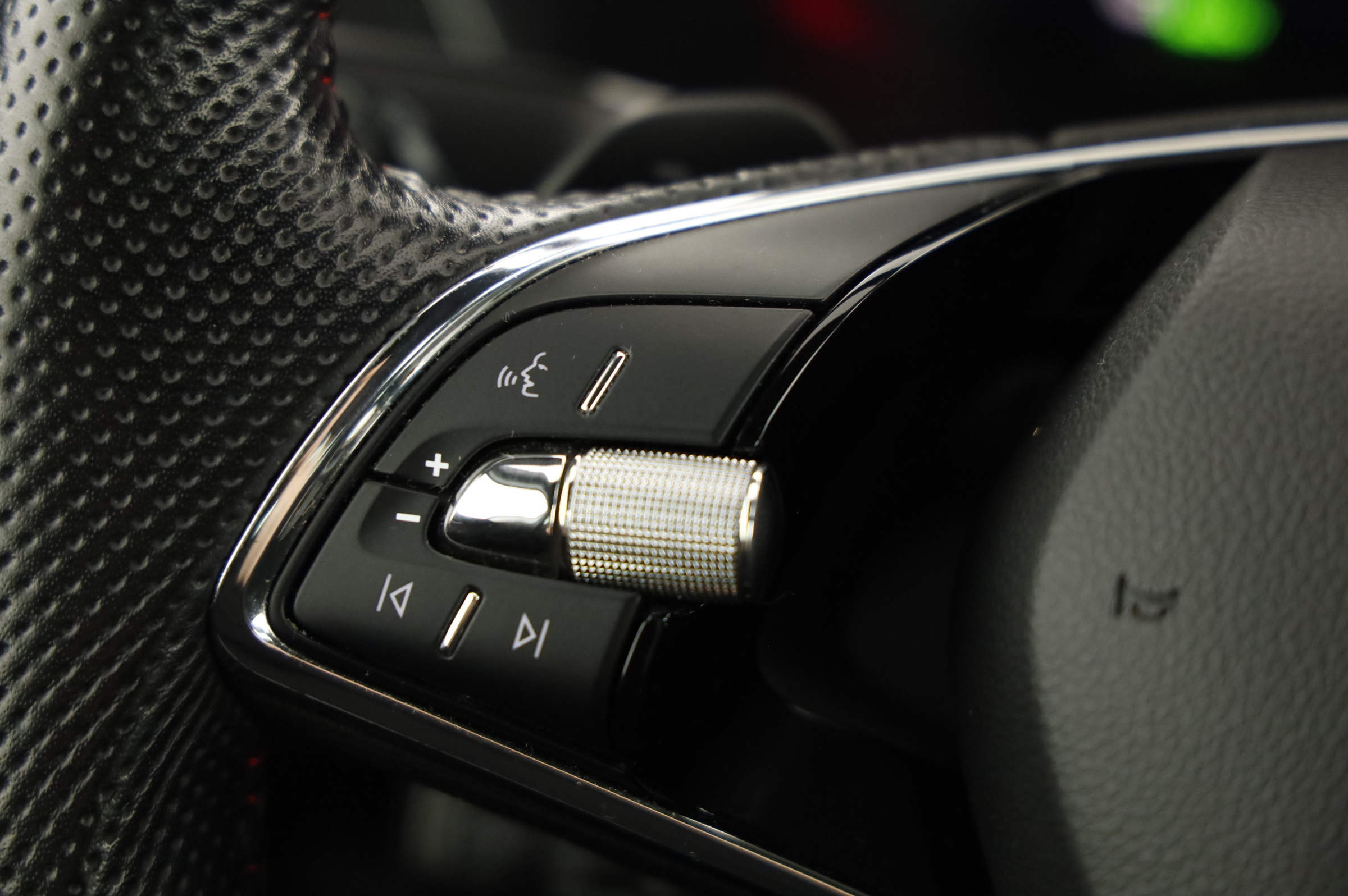 Skoda Octavia Combi 1.4 TSI RS iV | Bild 17 von 29