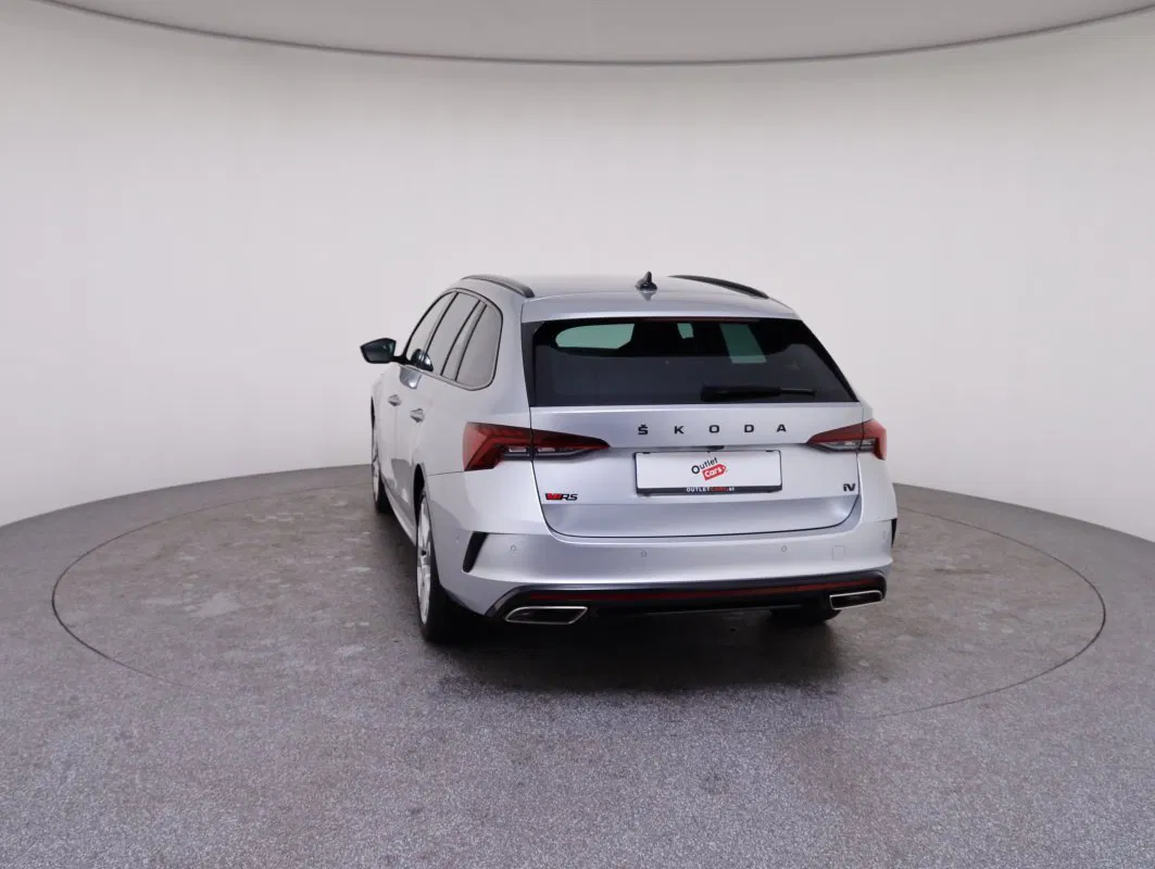 Skoda Octavia Combi 1.4 TSI RS iV | Bild 7 von 29