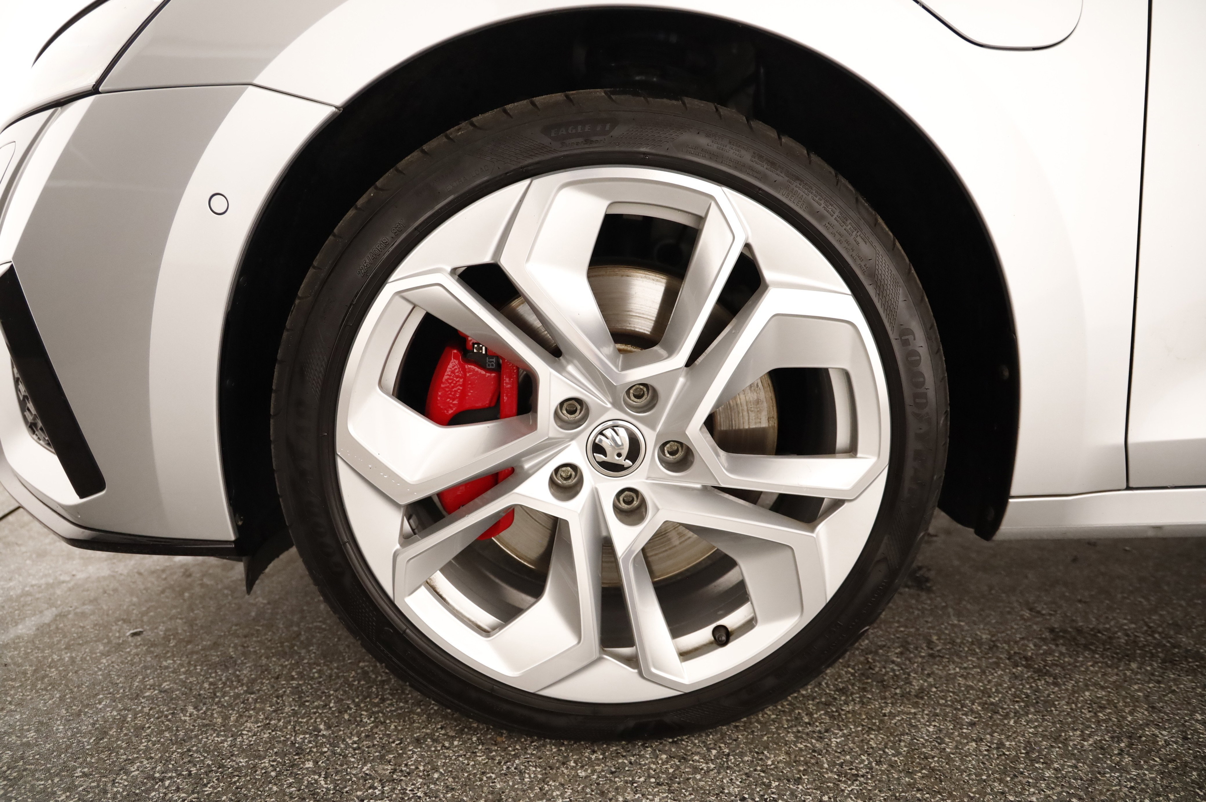 Skoda Octavia Combi 1.4 TSI RS iV | Bild 10 von 29