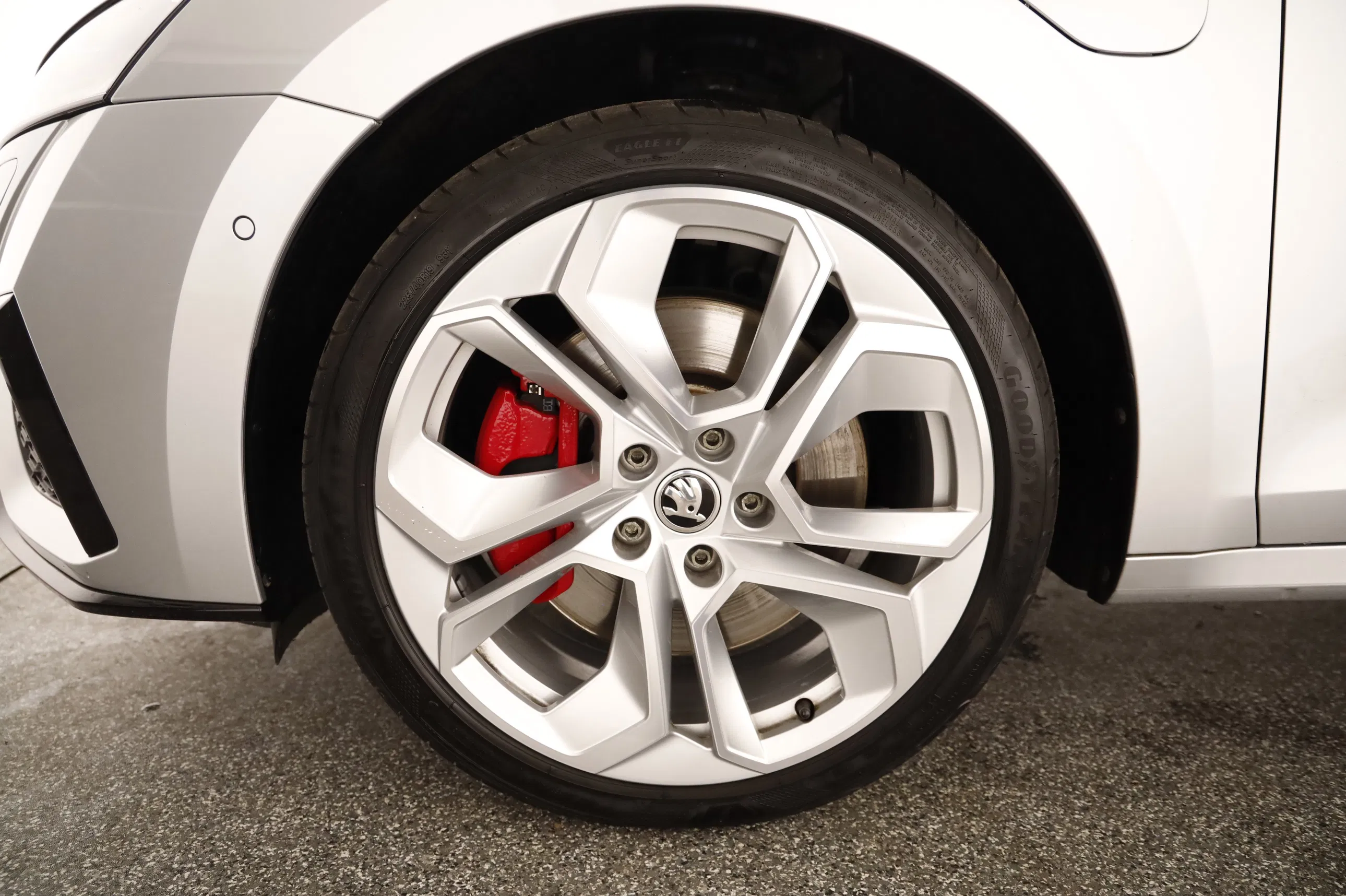 Skoda Octavia Combi 1.4 TSI RS iV | Bild 10 von 29