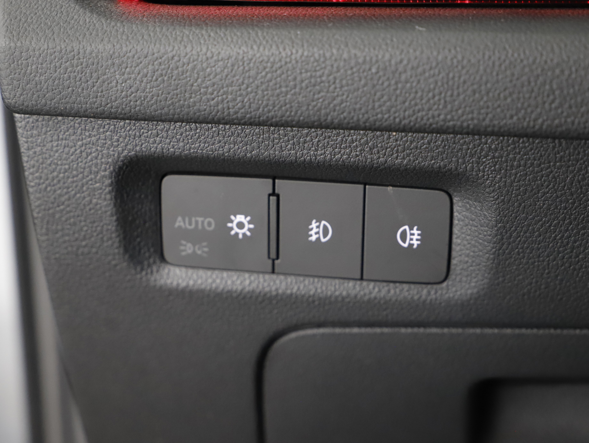 Skoda Octavia Combi 1.4 TSI RS iV | Bild 9 von 21