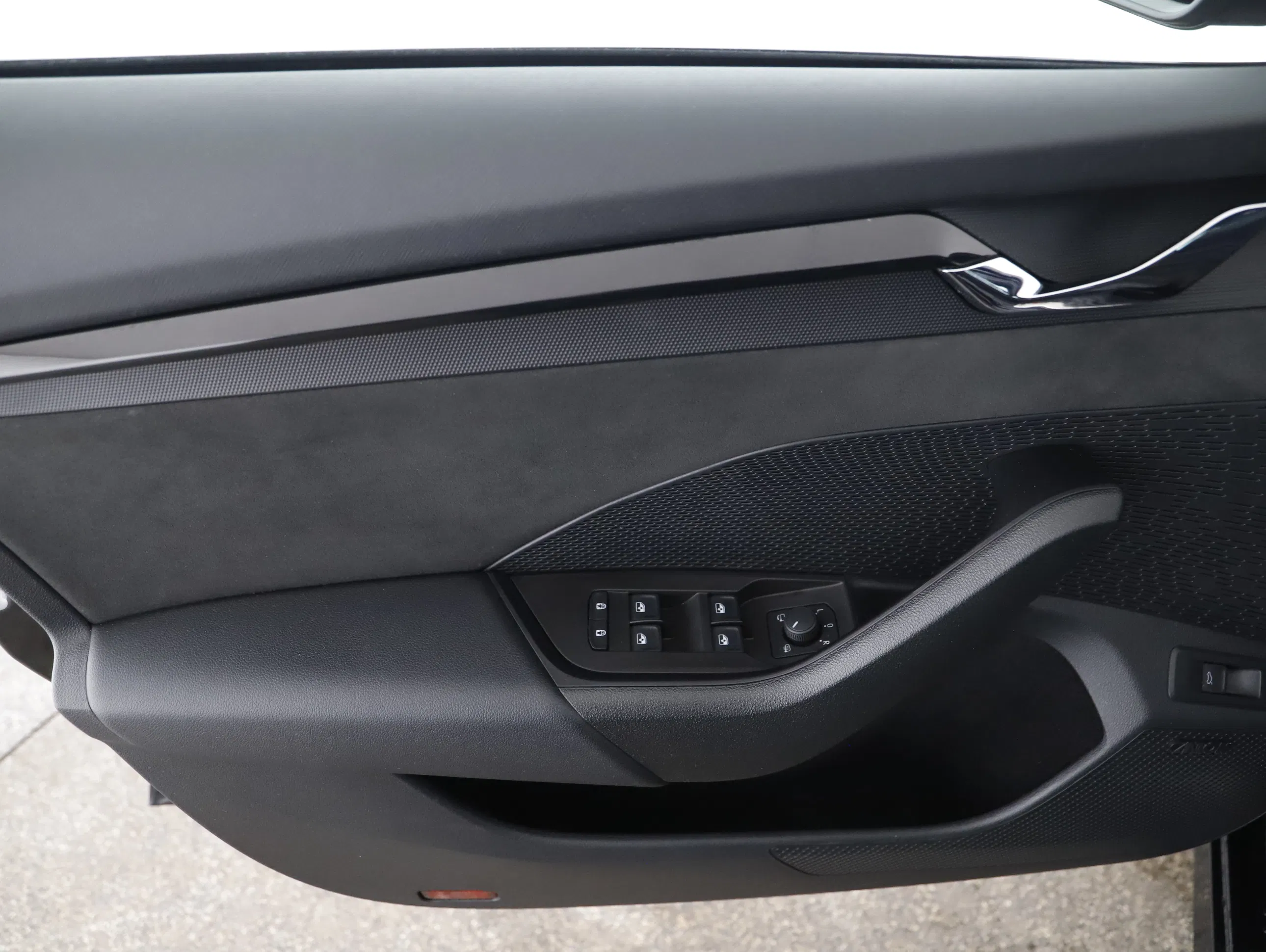 Skoda Octavia Combi 1.4 TSI RS iV | Bild 15 von 23