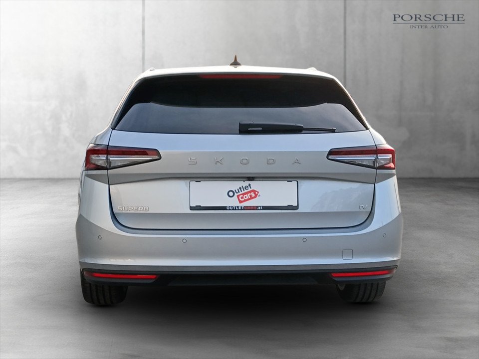 Skoda Superb Combi 1.5TSI iV DSG | Bild 6 von 17