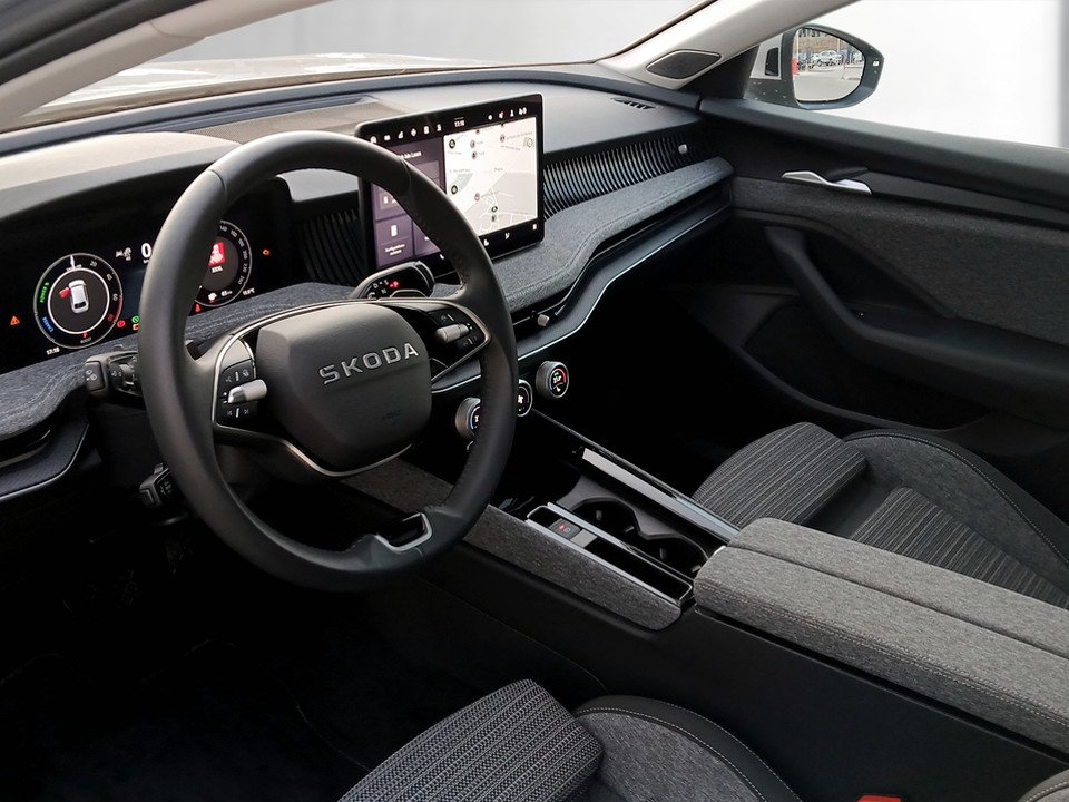 Skoda Superb Combi 1.5TSI iV DSG | Bild 9 von 17