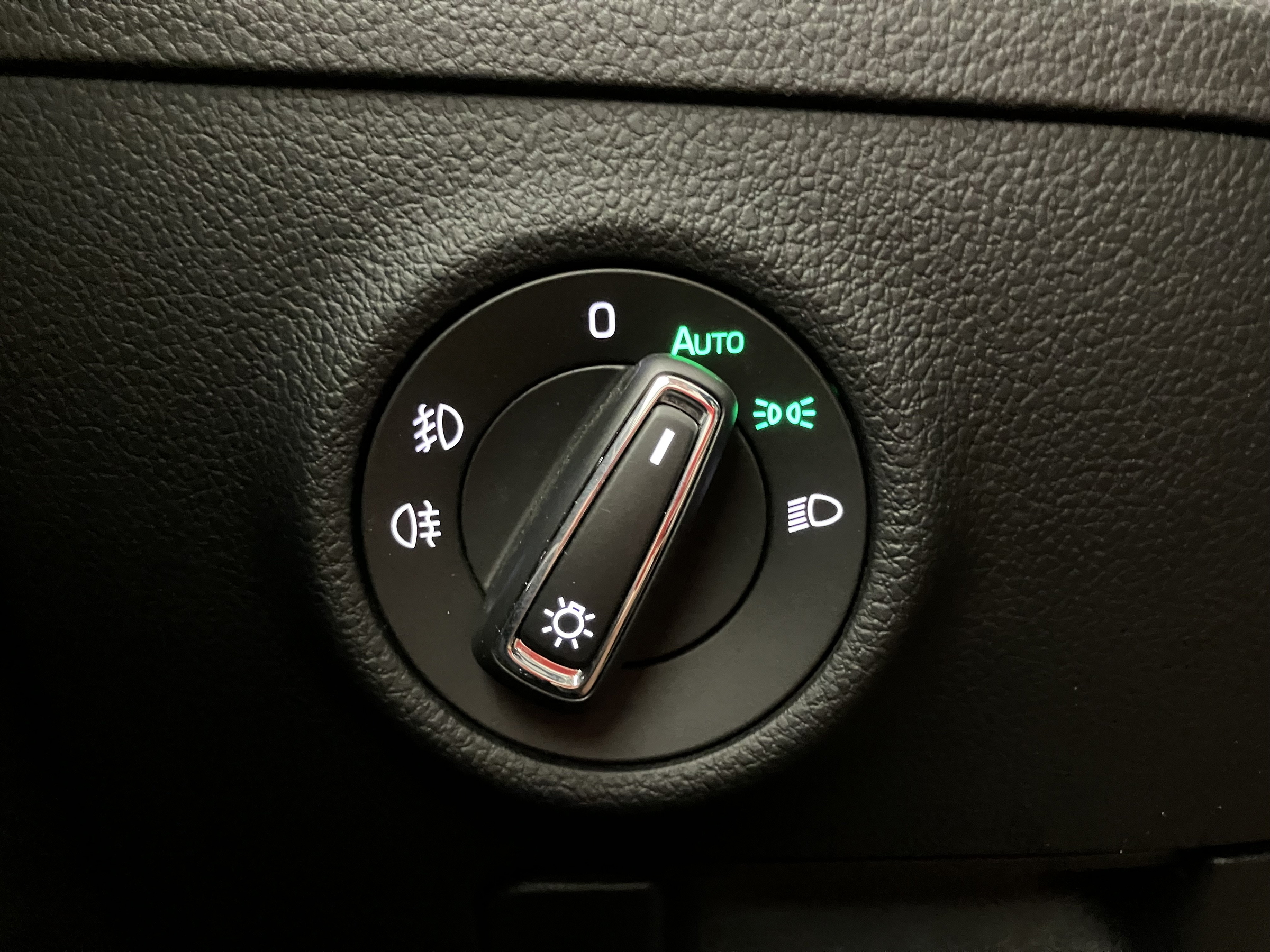 Skoda SUPERB Combi iV SPORTLINE DSG | Bild 11 von 31