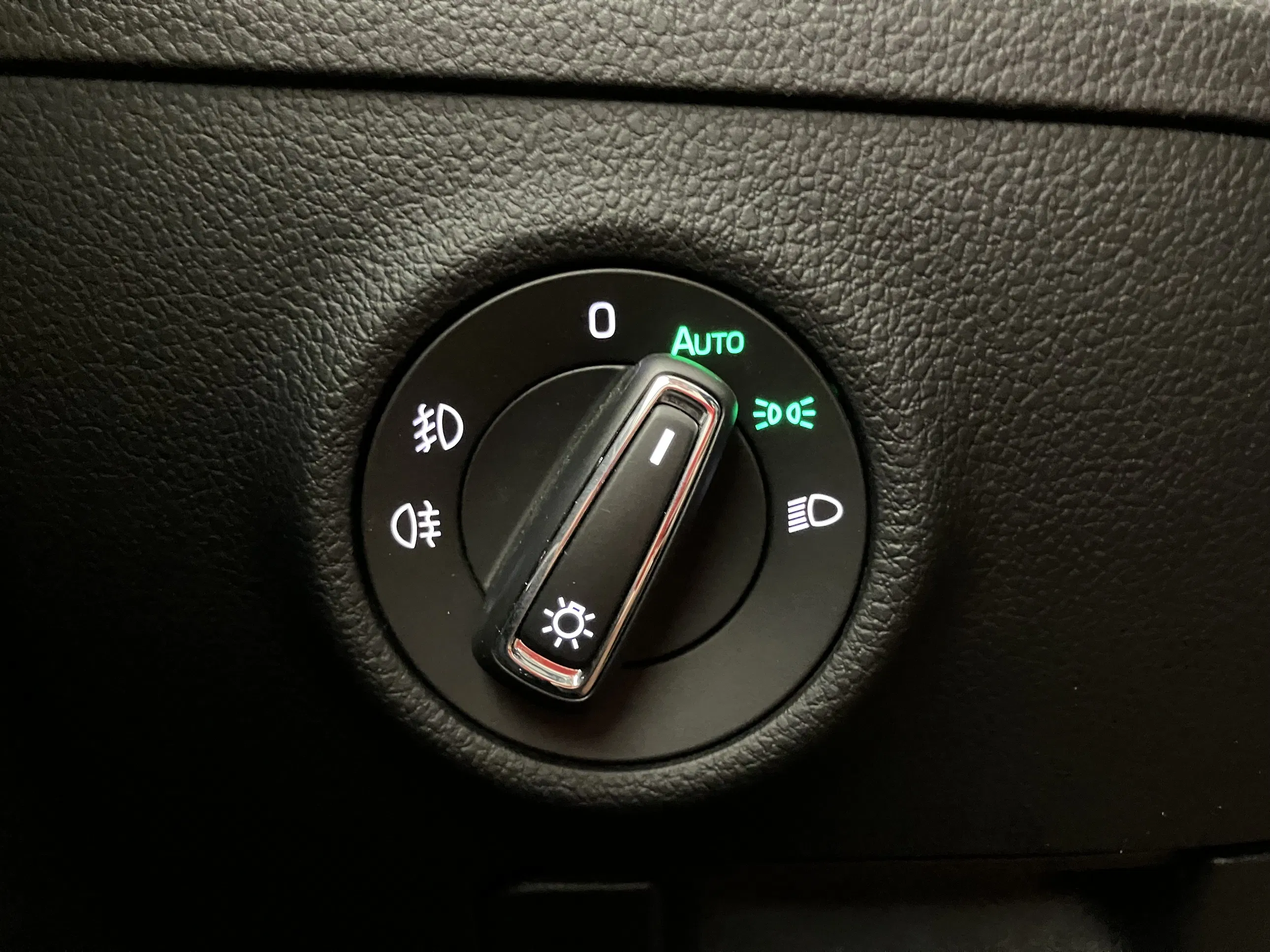 Skoda SUPERB Combi iV SPORTLINE DSG | Bild 11 von 31