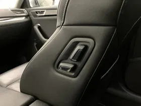 Skoda SUPERB Combi iV SPORTLINE DSG | Thumbnail 27 von 31