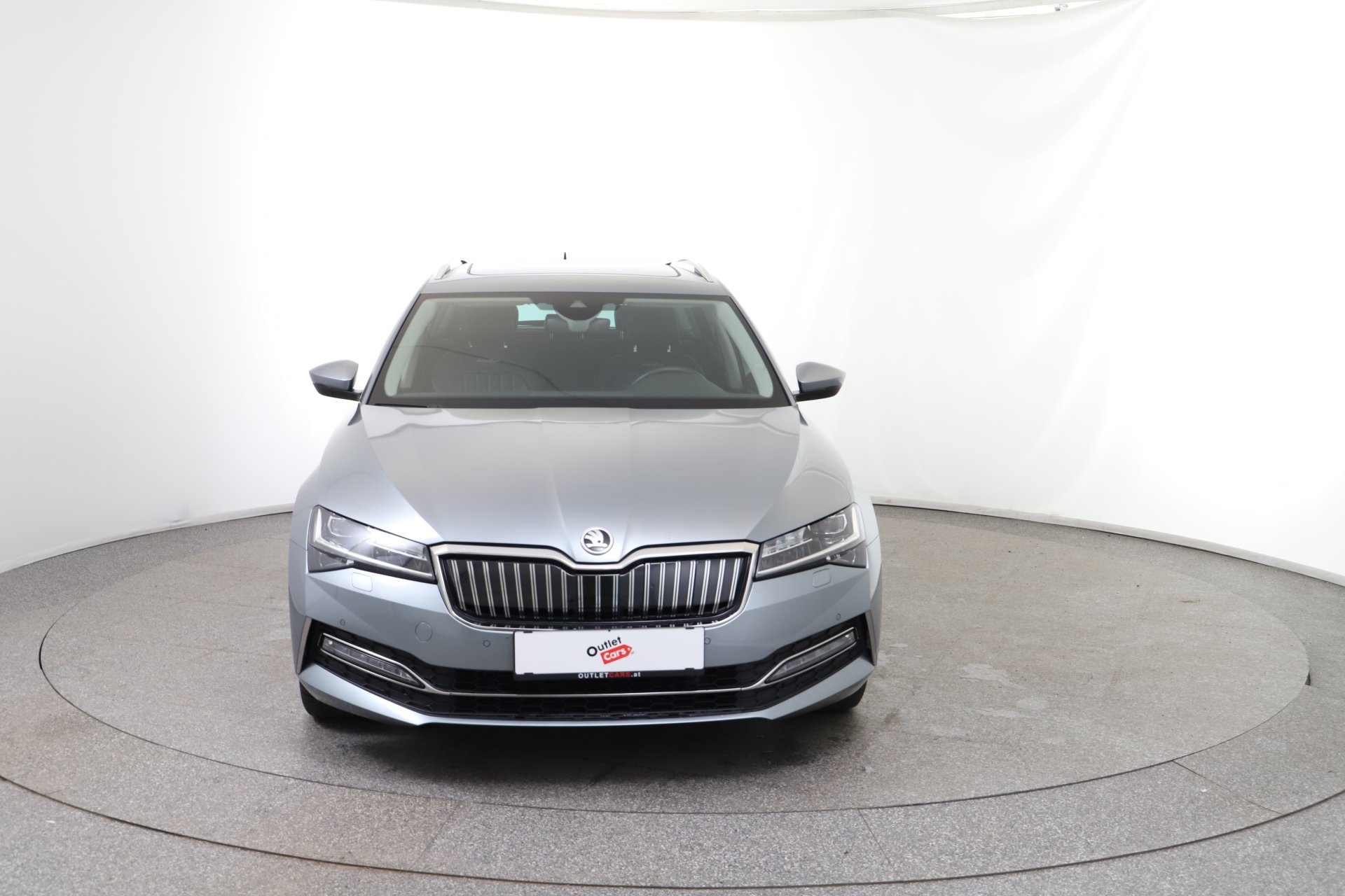 Skoda SUPERB Combi iV SPORTLINE DSG | Bild 9 von 31