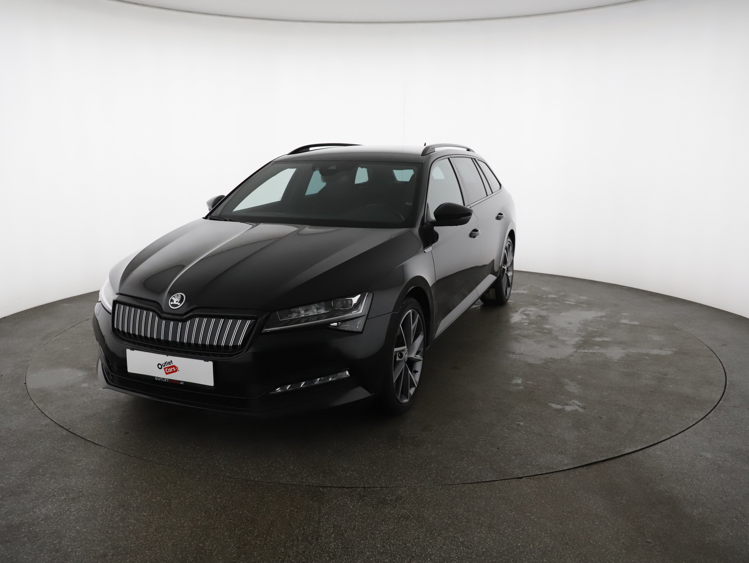 Skoda Superb Combi 1.4 TSI iV Sportline | Bild 2 von 28