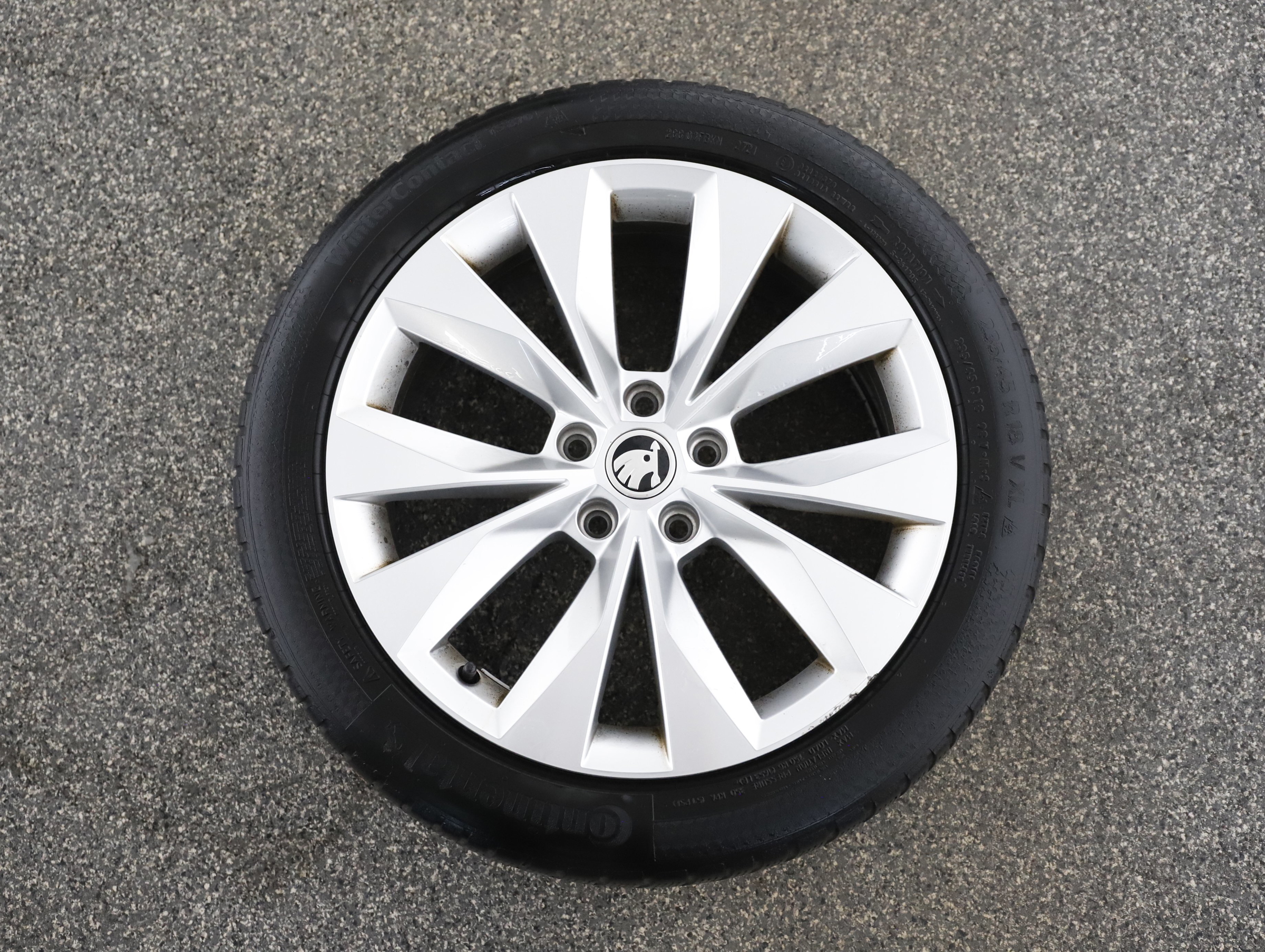 Skoda Superb Combi 1.4 TSI iV Sportline | Bild 26 von 28