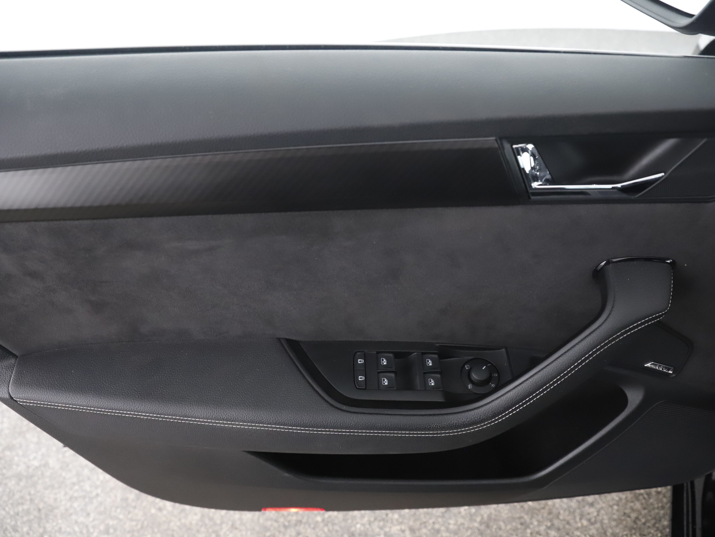 Skoda Superb Combi 1.4 TSI iV Sportline | Bild 5 von 28