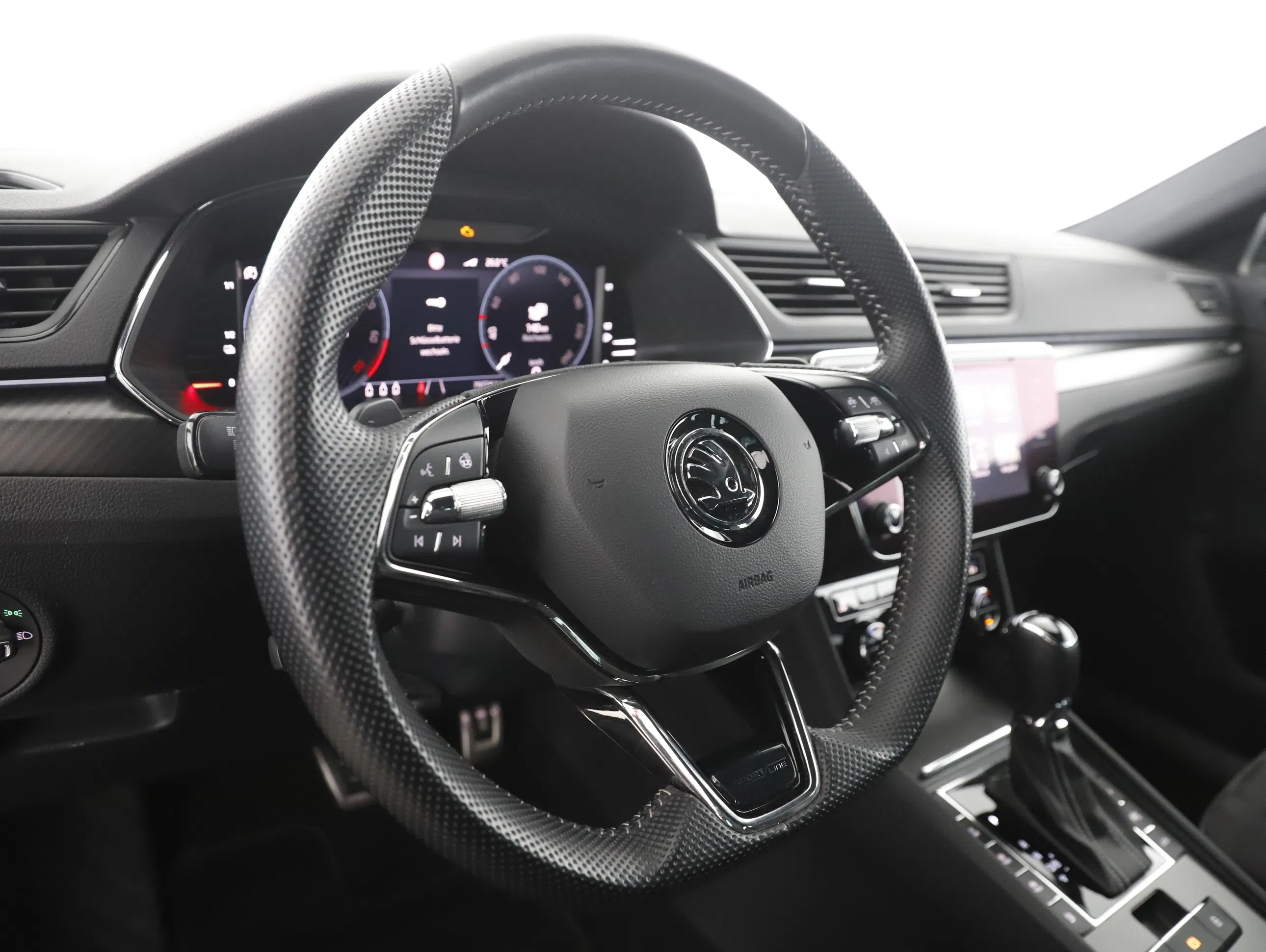 Skoda Superb Combi 1.4 TSI iV Sportline | Bild 10 von 28