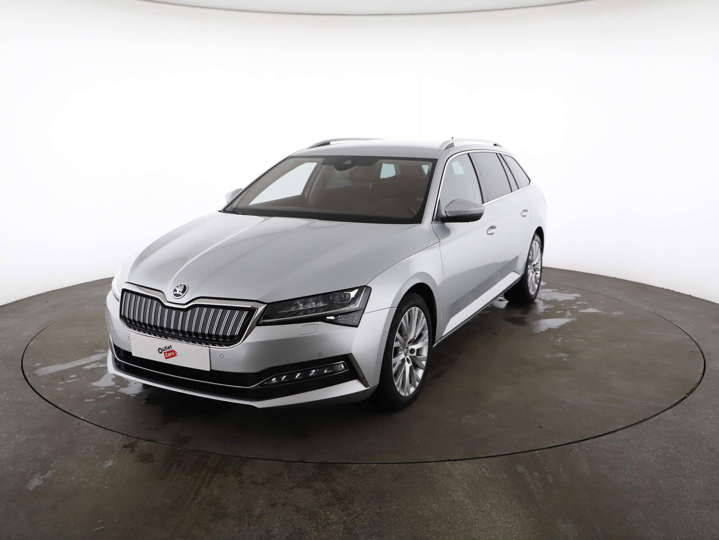 Skoda Superb Combi 1.4 TSI iV Style | Bild 22 von 25