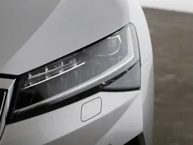 Skoda Superb Combi 1.4 TSI iV Style | Thumbnail 23 von 25