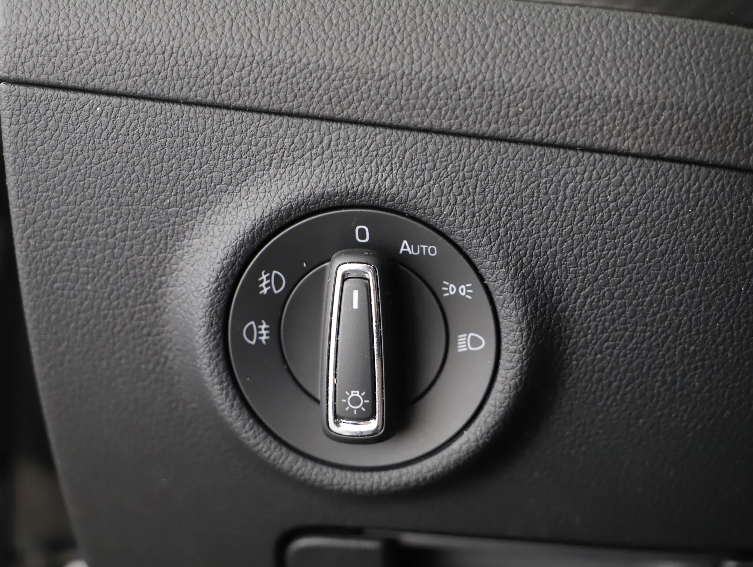 Skoda Superb Combi 1.4 TSI iV Sportline | Bild 7 von 22