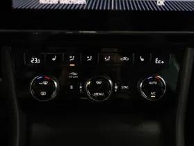 Skoda Superb Combi 1.4 TSI iV Sportline | Thumbnail 17 von 22