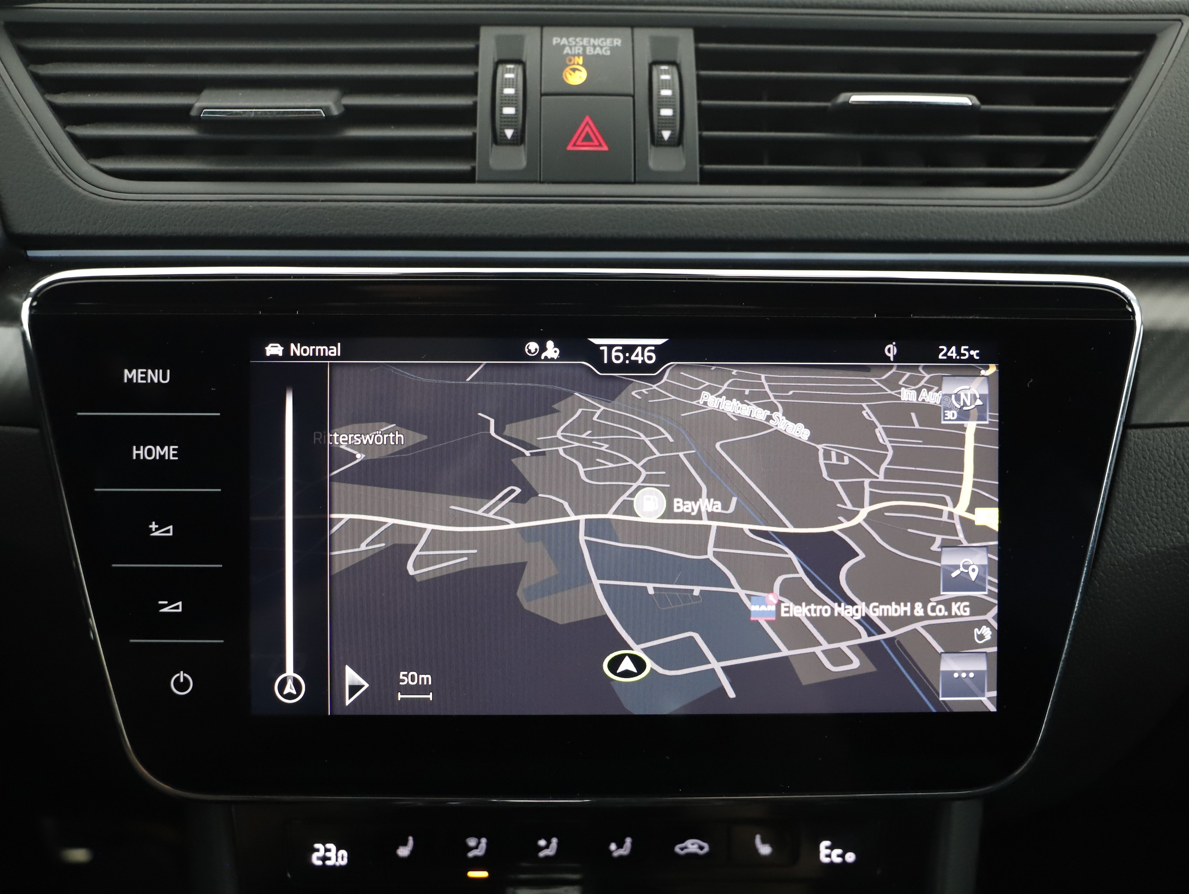 Skoda Superb Combi 1.4 TSI iV Sportline | Bild 14 von 22