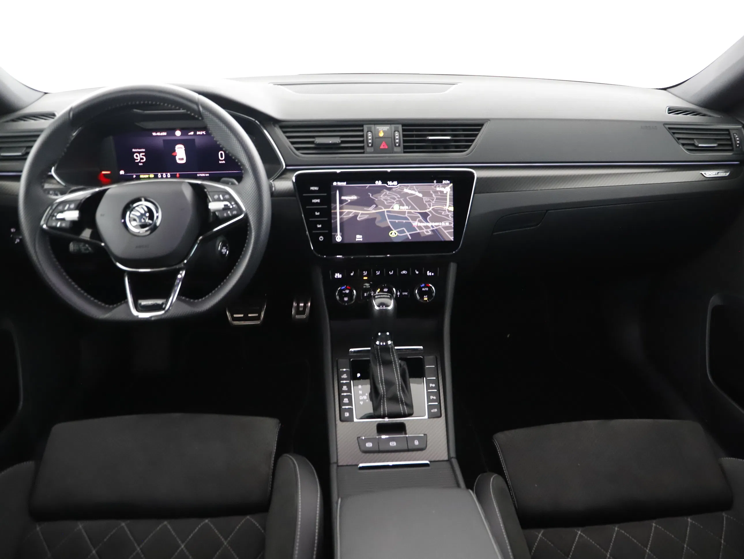 Skoda Superb Combi 1.4 TSI iV Sportline | Bild 9 von 22