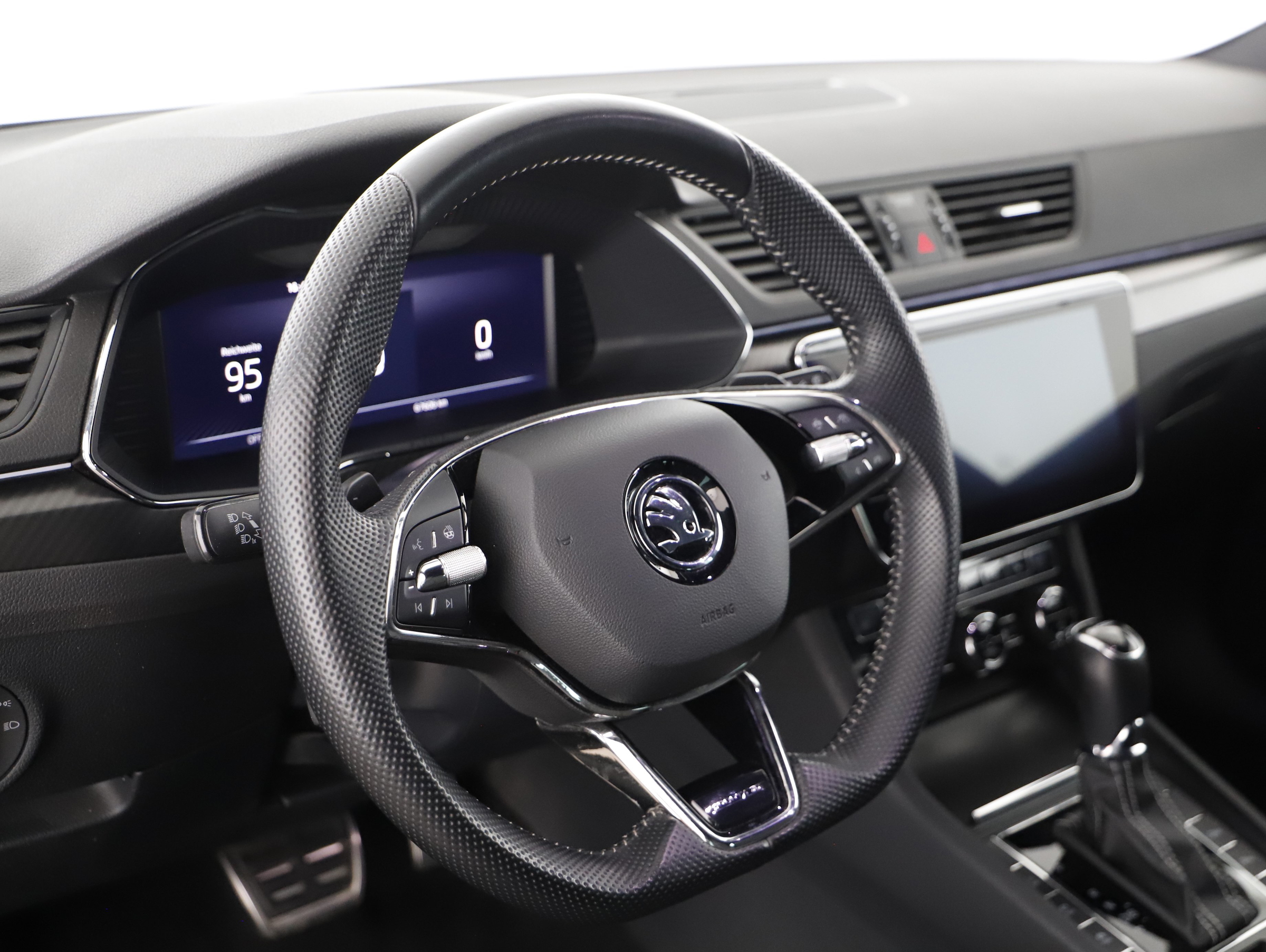 Skoda Superb Combi 1.4 TSI iV Sportline | Bild 10 von 22