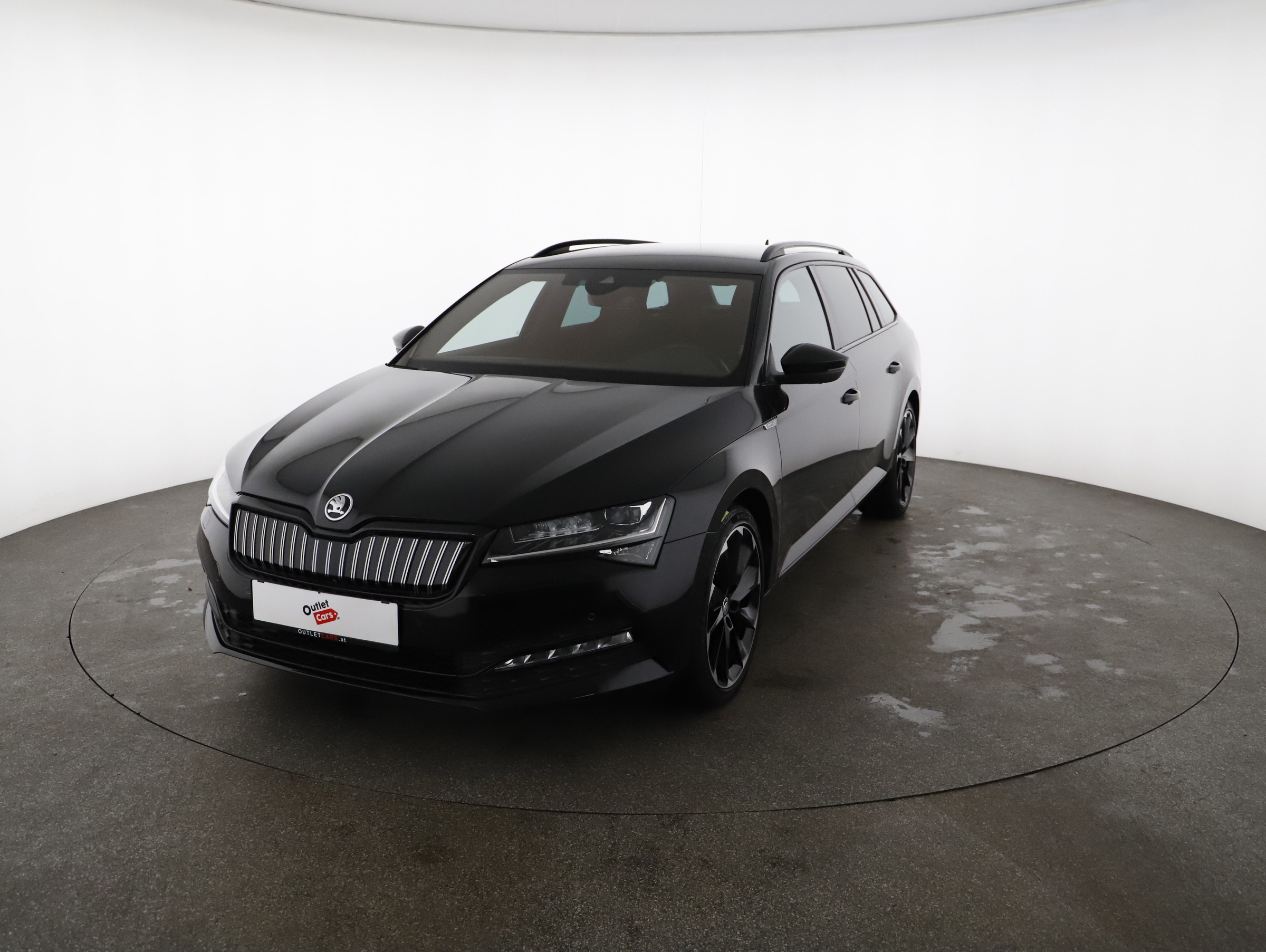 Skoda Superb Combi 1.4 TSI iV Sportline | Bild 2 von 26