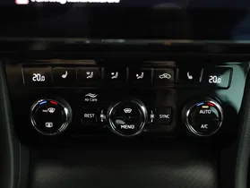 Skoda Superb Combi 1.4 TSI iV Sportline | Thumbnail 18 von 26