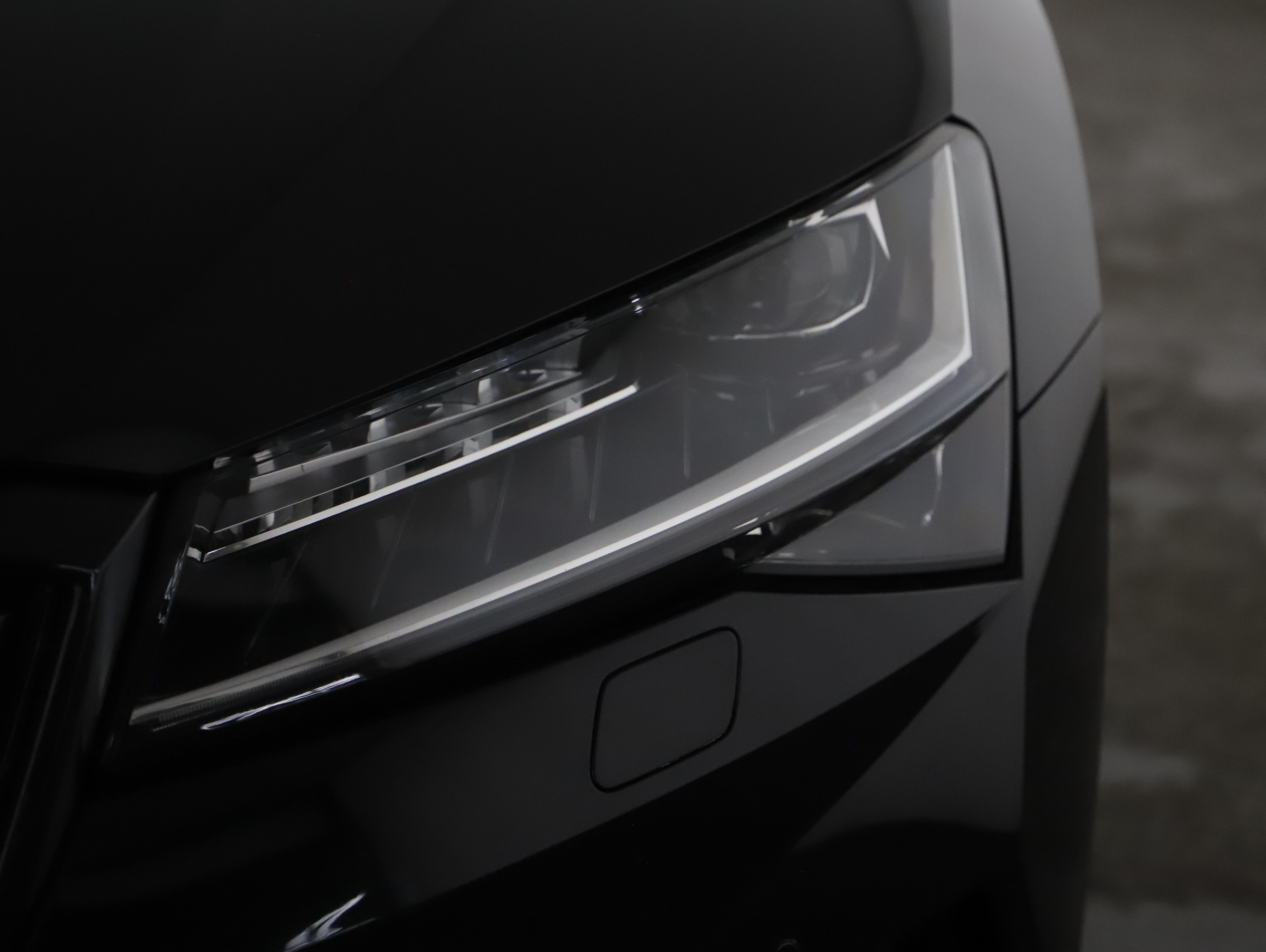 Skoda Superb Combi 1.4 TSI iV Sportline | Bild 23 von 26