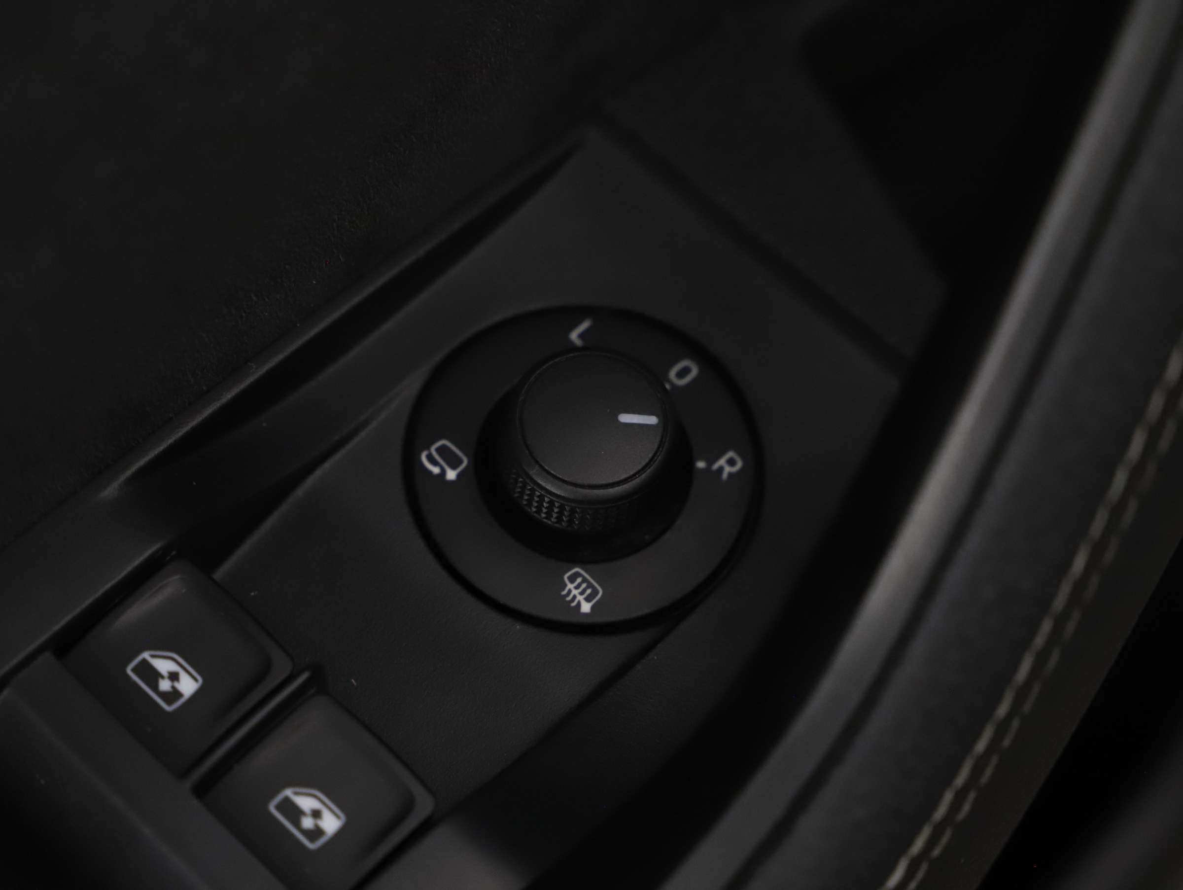 Skoda Superb Combi 1.4 TSI iV Sportline | Bild 6 von 26